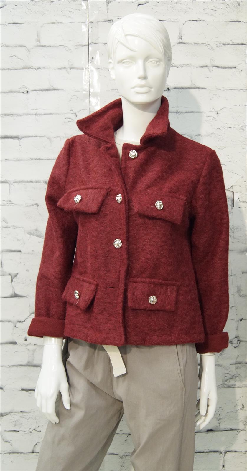 Bhatti Mode GmbH - Young fashion, DOB - Blusen, Hosen Jacken, Jeans, Kleider, Pullover etc. | Kategorie: Blazer/Jacke/Mantel | Angebot: Damenbekleidung, Young Fashion, Sofortprogramme | Adresse: Bhatti Mode GmbH - Breslauer Str. 8 - 41460 Neuss - Tel: 02131-130004 - gurdip-bhatti@t-online.de