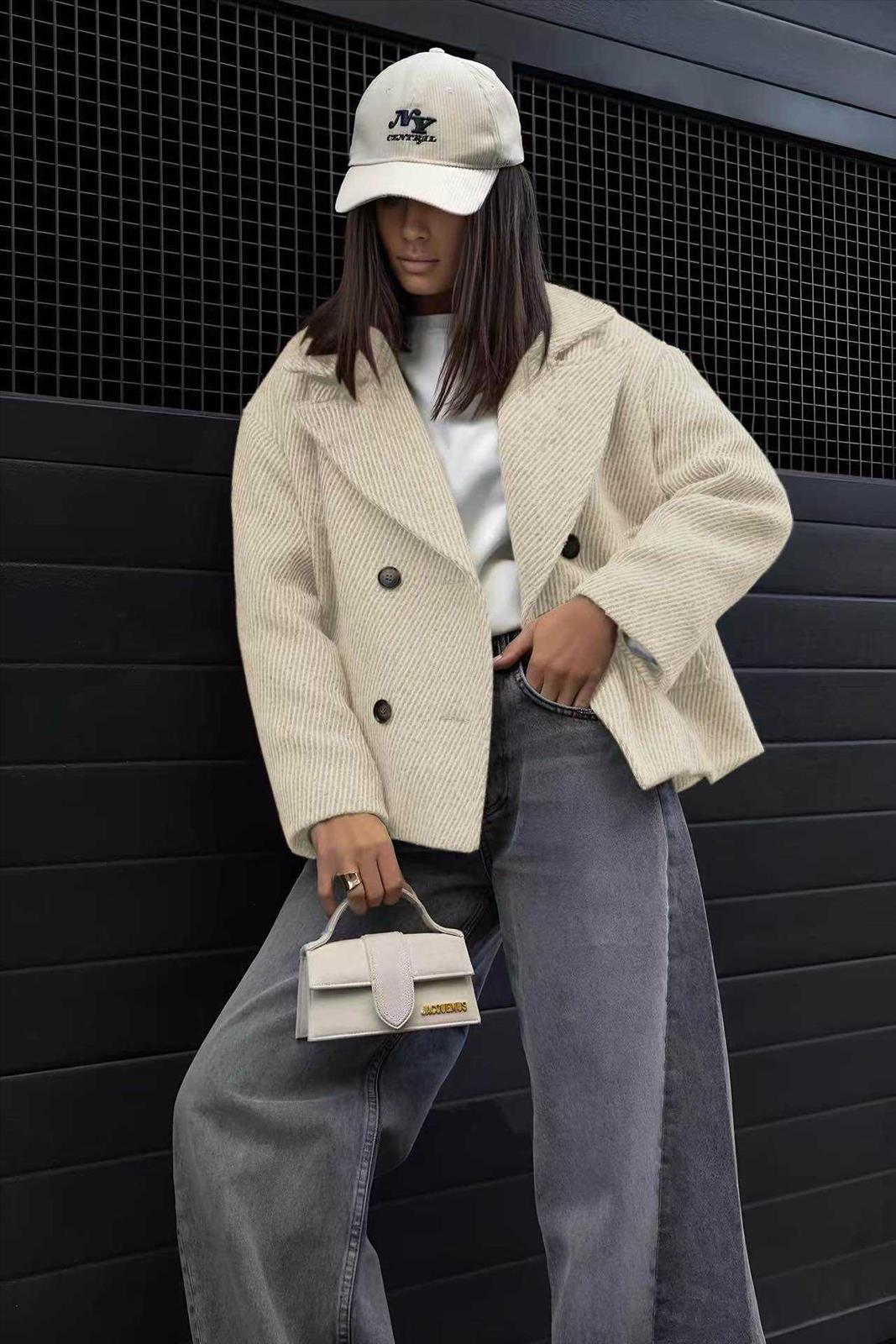 Ala Mode Fashion-DOB;Accessoires;Leather Wear; Young Fashion - Neuss | Kategorie: Jacke | Angebot: Sofortprogramme, Orderware | Adresse: Ala Mode Fashion - Breslauerstr. 8 Raum 113 - 41460 neuss - Tel: 021312091616 - ala-mode@web.de