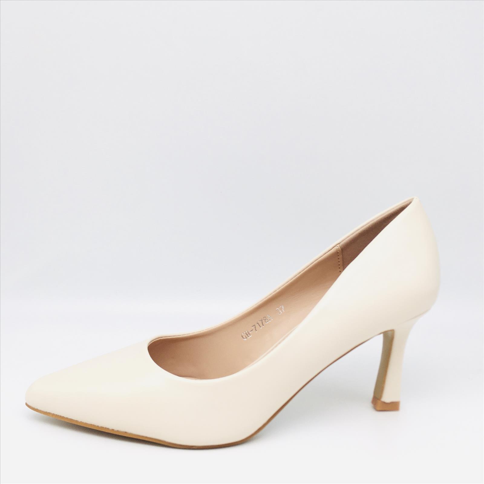 Hier geht's zum Shop von: Kayla GmbH - Schuhgrosshandel | Kategorie: Pumps | Adresse: Kayla GmbH - de814155035 - Anton-Kux Str. 2 - 41460 Neuss - Tel: 021311332043 - kaylashoes@hotmail.com | Angebot: Damenbekleidung, Herrenbekleidung, Damen Accessoires, Herren Accessoires, Schuhe, Kinder & Teens, Young Fashion, Leather Wear, Sofortprogramme