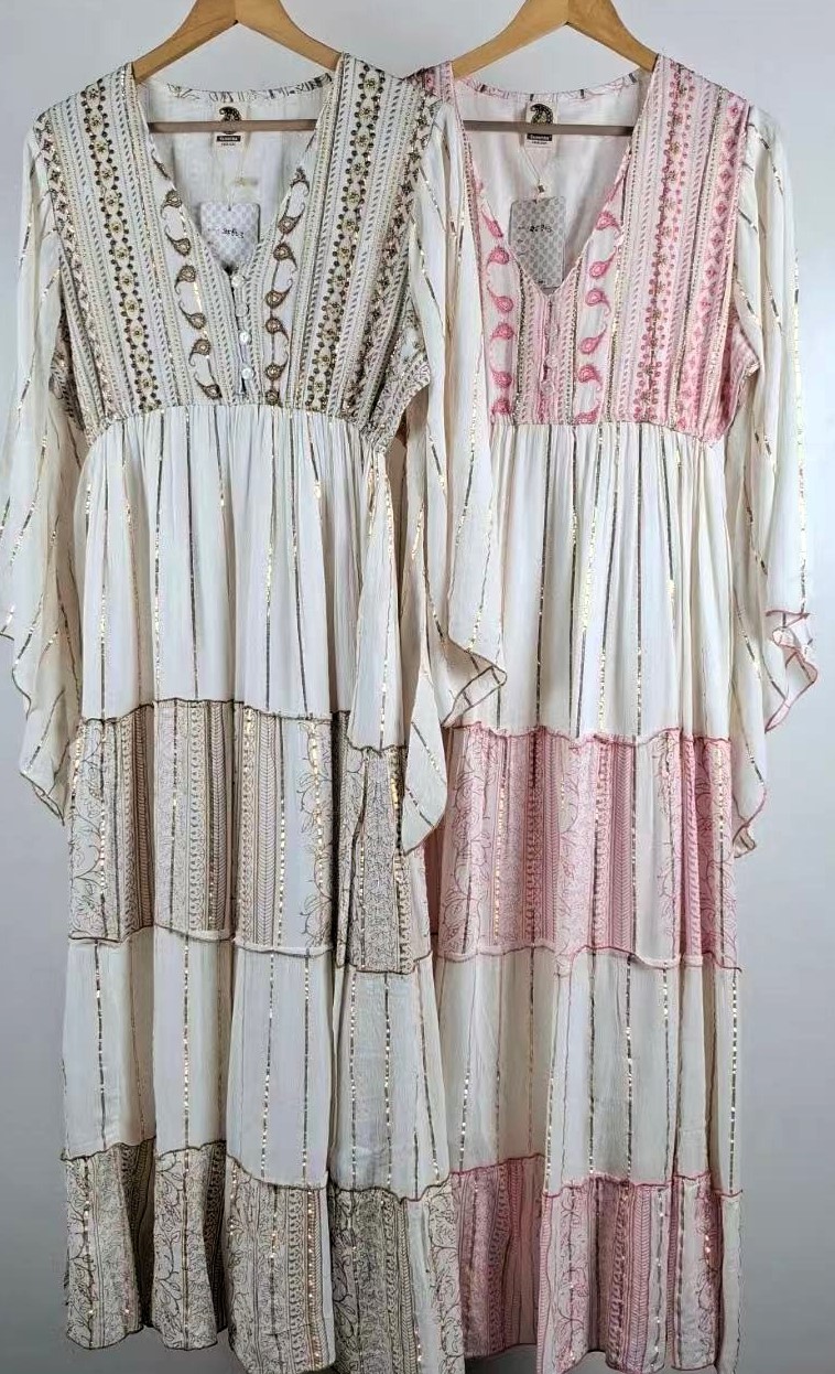 Hier geht's zum Shop von: LB new fashion GmbH & Co KG - DOB, Accessoires, Young Fashion, Big Sizes - Eschborn | Kleid Boho | Artikel-Nr. 25803 | langes Kleid im Boho Stil weite Ärmel 100% Viscose | Kategorie: Kleider | Adresse: LB new fashion GmbH & Co KG - Kölner Str. 1 - 65760 Eschborn - Tel: 06196/7730740 - lbfashion24@gmail.com | Angebot: Sofortprogramme, Orderware
