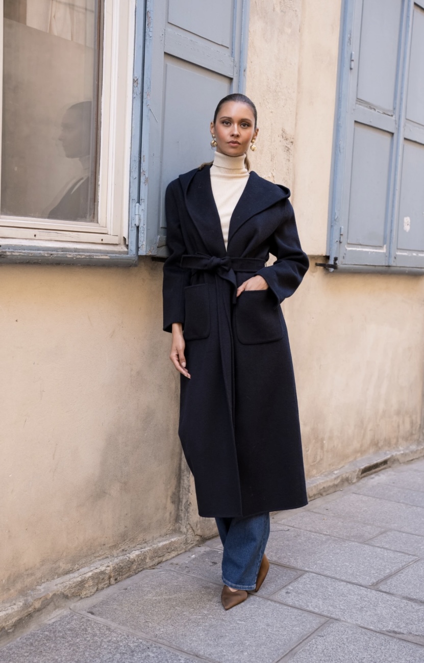 E-Vitale Shoes - BIONDINI Großhandel Wholesale - hochwertige italienische Schuhe direkt ab Fabrik | Kategorie: Damenbekleidung / Jacke (LOT) | Angebot: Damenbekleidung, Damen Accessoires, Herren Accessoires, Schuhe, Young Fashion, Leather Wear, Sofortprogramme, Orderware | Adresse: E-VITALE SHOES - Raum 114 - Breslauer Str. 8 - 41460 Neuss - Tel: 02131/3868532 - service@evitale-shoes.eu