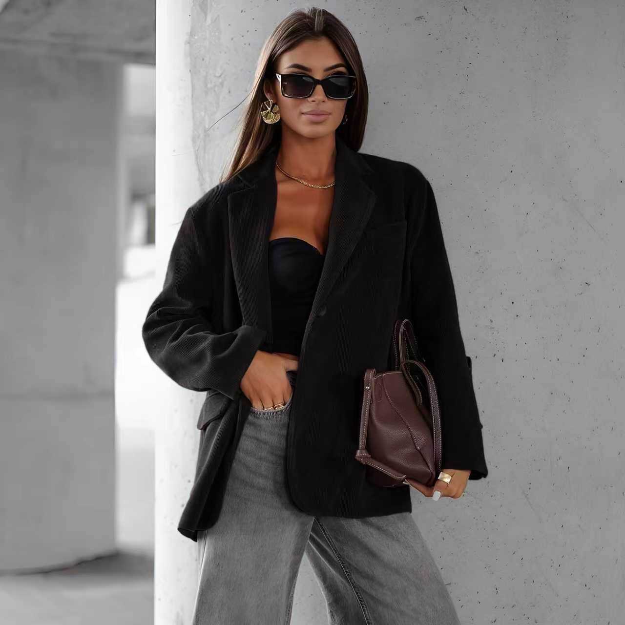 Ala Mode Fashion-DOB;Accessoires;Leather Wear; Young Fashion - Neuss | Kategorie: Blazer | Angebot: Sofortprogramme, Orderware | Adresse: Ala Mode Fashion - Breslauerstr. 8 Raum 113 - 41460 neuss - Tel: 021312091616 - ala-mode@web.de