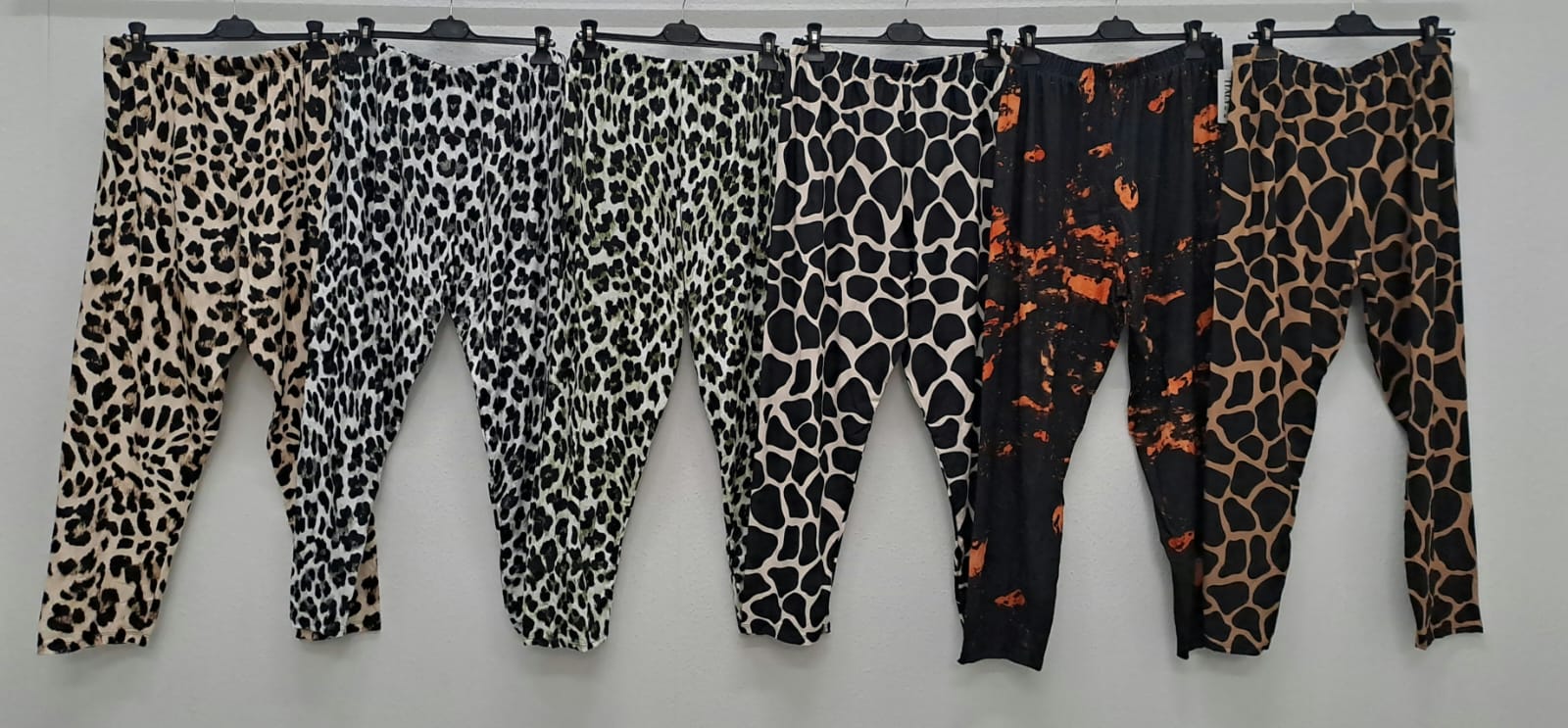 Catchme UG - DOB - Dreieich | Kategorie: Bekleidung (Ab grose 44) / Hosen | Angebot: Sofortprogramme, Orderware | Adresse: Catchme UG - Otto-Hahn Str. 24 - 63303 Dreieich - Tel: +49 (0)6103 – 39891 10 - grossartig9@gmail.com