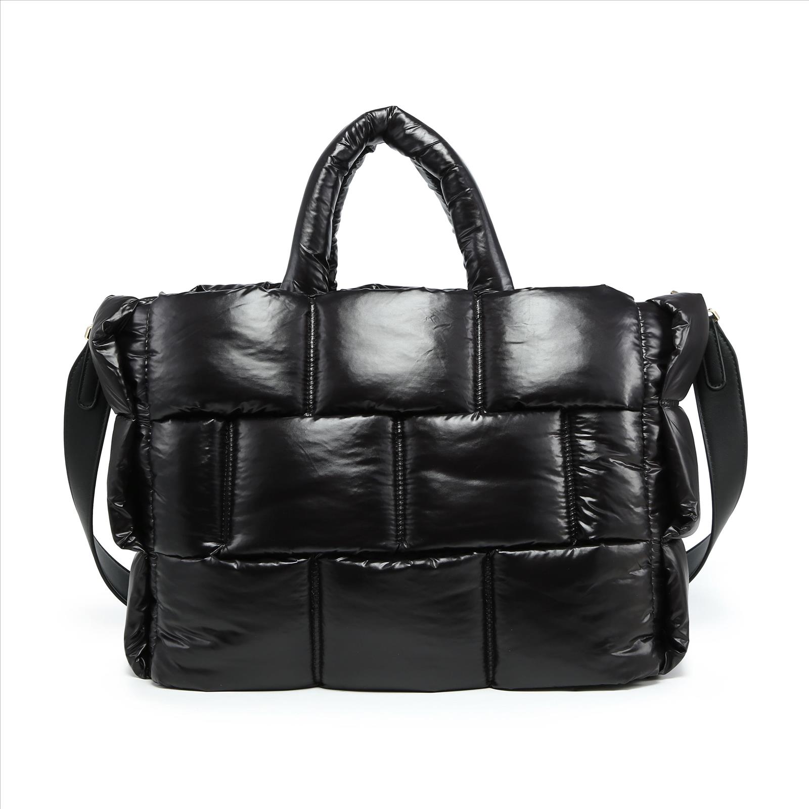 Hier geht's zum Shop von: Ala Mode Fashion-DOB;Accessoires;Leather Wear; Young Fashion - Neuss | Kategorie: Taschen | Adresse: Ala Mode Fashion - Breslauerstr. 8 Raum 113 - 41460 neuss - Tel: 021312091616 - ala-mode@web.de | Angebot: Sofortprogramme, Orderware