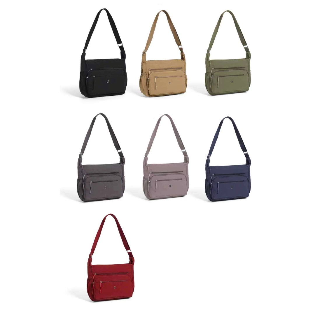 Skyflame GmbH - Damen u. Herrenaccessoires, Taschen, Lederwaren | Artikel-Nr. 25226 | Umhängetasche | Artikelnummer 25226 -ca. 30 x24x11 cm -100% Nylon -mit Reißverschluss -Innen: 1x RV Rückfach -Vorne: 3x RV Fächer -Auf der Rückseite 1x RV Fach -Auf beiden Seiten je 1x Steckfach -mit Schultergurt / verstellbar | Kategorie: Umhägetaschen:Damen/Herren | Angebot: Damen Accessoires, Herren Accessoires, Beach Wear, Große Größen, Kinder & Teens, Young Fashion, Landhausmode, Leather Wear, Sofortprogramme, Orderware | Adresse: Skyflame GmbH - Anton-Kux-Str.2 - 41460 Neuss - Tel: 021313168808 - info.skyflame@gmail.com