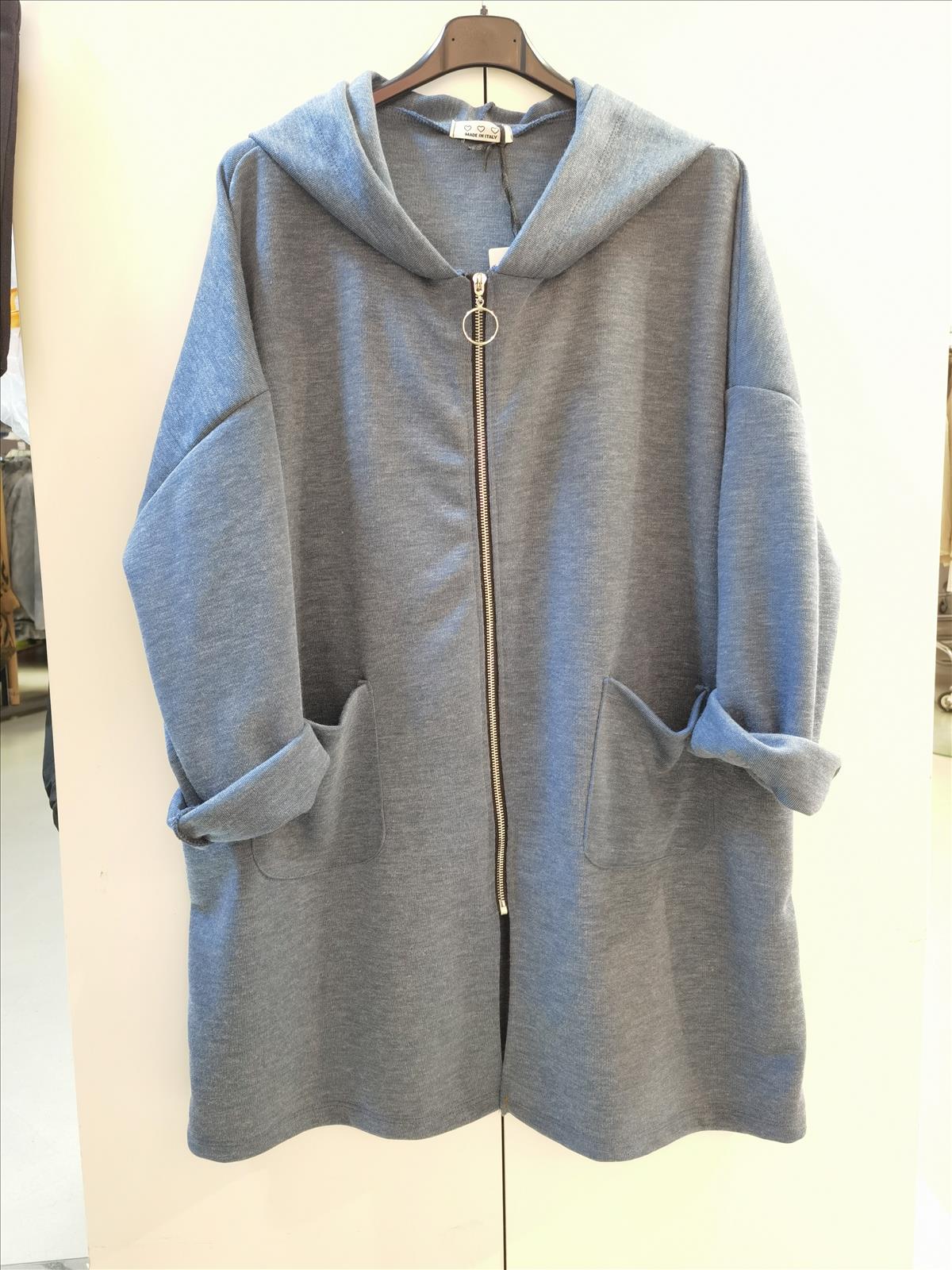 Hier geht's zum Shop von: KaiXuan Mode GmbH - DOB, Young Fashion - Hamburg | Jeansblau | Kategorie: Mantel - Jacke | Adresse: KaiXuan Mode GmbH - Modering 3 Haus B Raum 338 - 22457 Hamburg - Tel: 040-58964150 - shixiongwei1@163.com | Angebot: Damenbekleidung, Herrenbekleidung, Damen Accessoires, Große Größen, Young Fashion, Sofortprogramme, Orderware