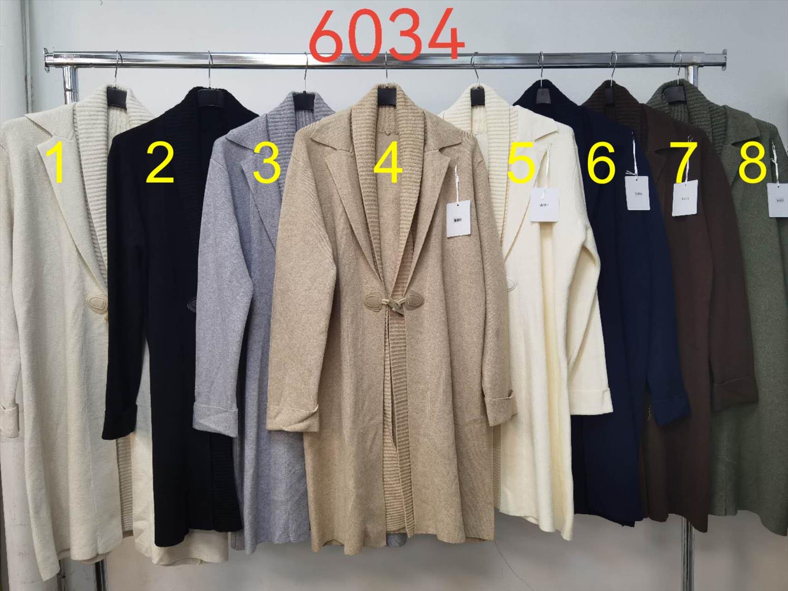 Jin Tu Im-Export GmbH - DOB | Kategorie: Jacken | Angebot: Damenbekleidung, Damen Accessoires, Große Größen, Kinder & Teens, Young Fashion, Landhausmode, Leather Wear, Sofortprogramme, Orderware | Adresse: Jin Tu GmbH - Im Gefierth 6 B12 - 63303 Dreieich - Tel: 061039951115 - jintu889@gmail.com