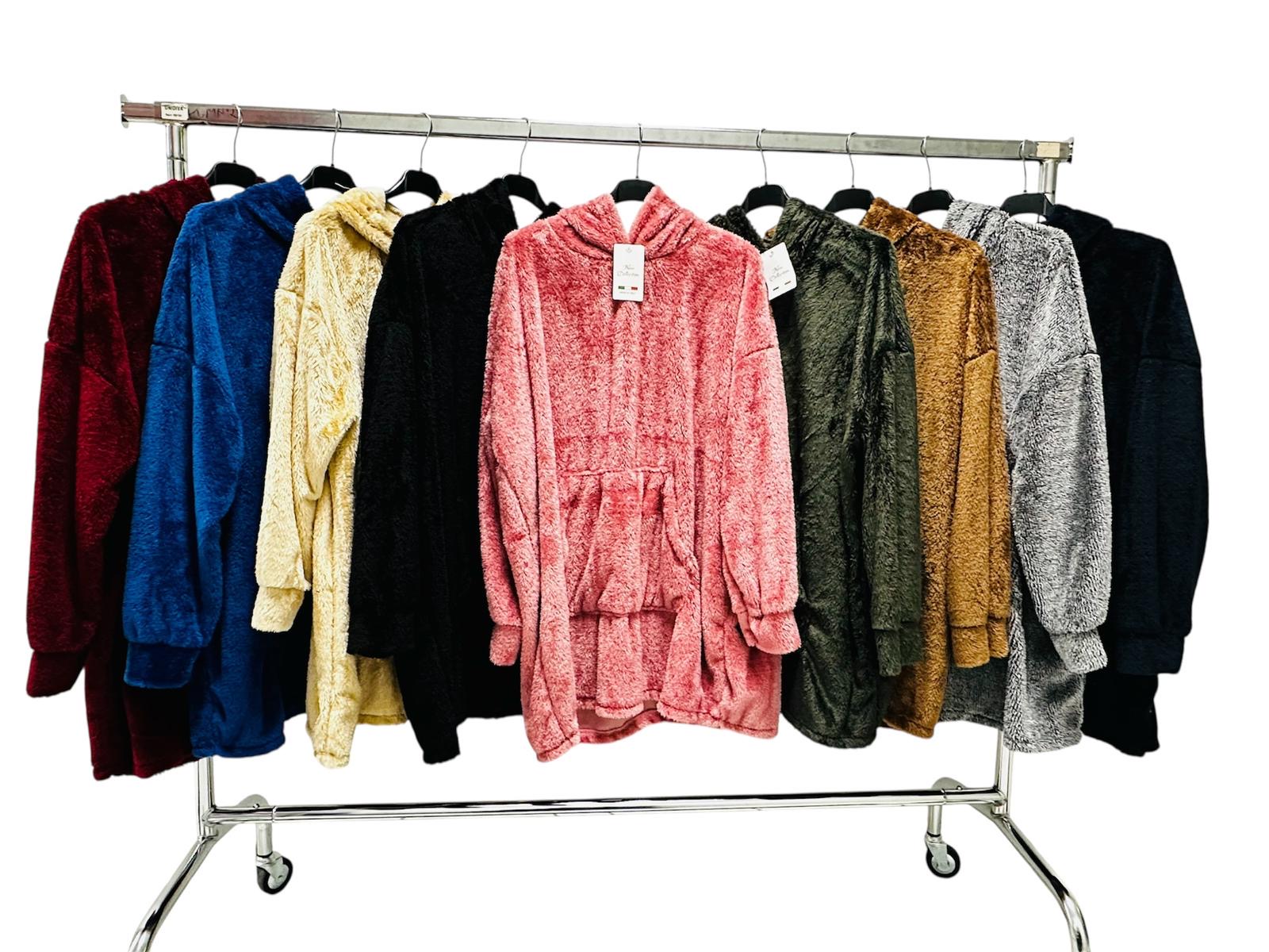 Unidiva Clothing - Boho Style & More Damenoberbekleidung - Kleider | Kategorie: Ladies pullover | Angebot: Sofortprogramme, Orderware | Adresse: Unidiva Clothing - Breslauer Str. 1 - 41460 Neuss - Tel: 00491631080197 - unidiva.clothing@gmail.com