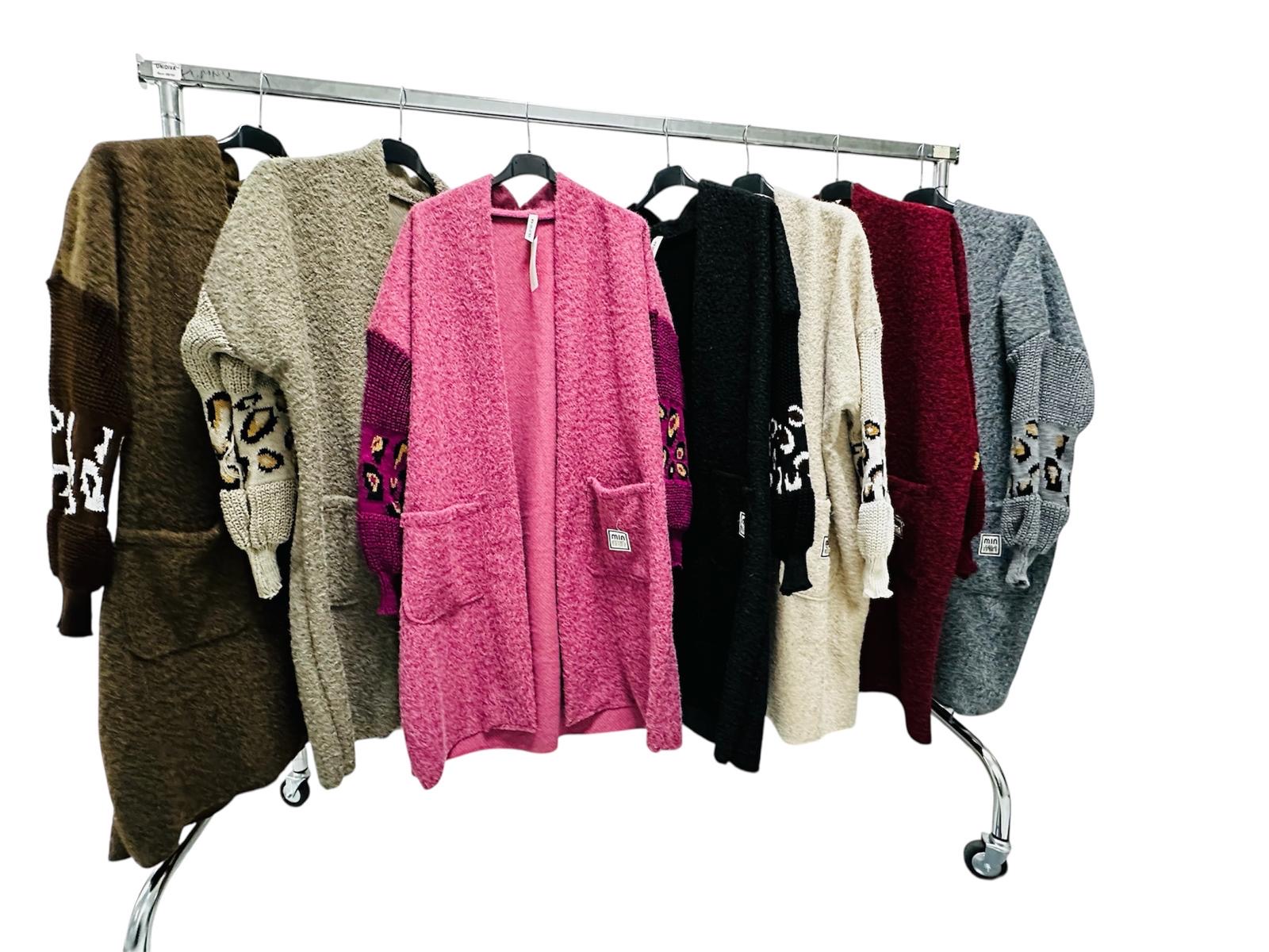 Unidiva Clothing - Boho Style & More Damenoberbekleidung - Kleider | Kategorie: Ladies pullover | Angebot: Sofortprogramme, Orderware | Adresse: Unidiva Clothing - Breslauer Str. 1 - 41460 Neuss - Tel: 00491631080197 - unidiva.clothing@gmail.com