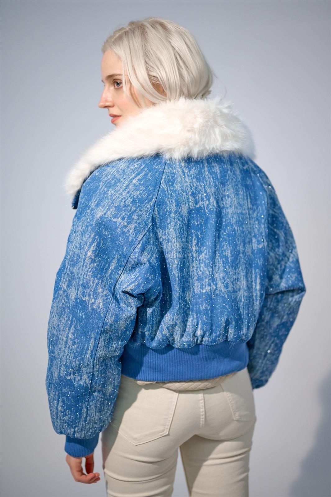 Ala Mode Fashion-DOB;Accessoires;Leather Wear; Young Fashion - Neuss | Kategorie: Jacke | Angebot: Sofortprogramme, Orderware | Adresse: Ala Mode Fashion - Breslauerstr. 8 Raum 113 - 41460 neuss - Tel: 021312091616 - ala-mode@web.de