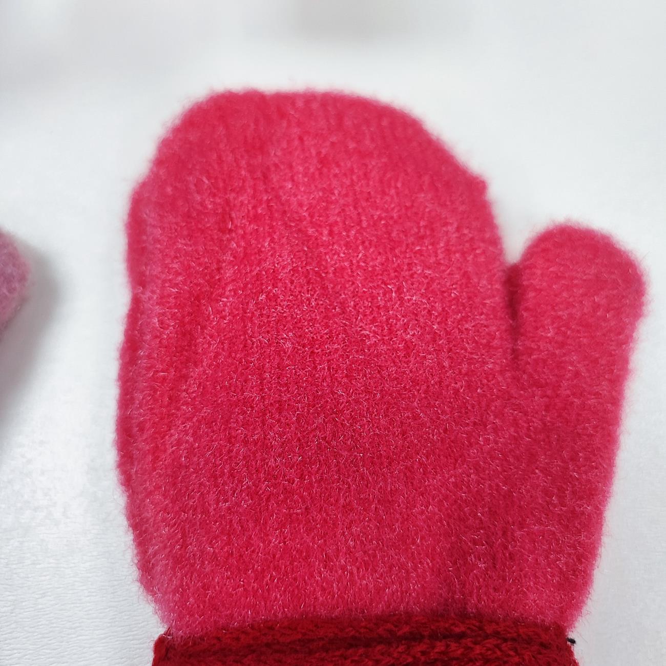 YOU ACCESSOIRES GMBH | Kategorie: Wintermütze | Angebot: Damenbekleidung, Damen Accessoires, Herren Accessoires, Dessous, Beach Wear, Sofortprogramme, Orderware | Adresse: YOU ACCESSOIRES GMBH - ANTON-KUX-STR 2 (B008) - 41460 NEUSS - Tel: 02131 3149949 - YOUACCESSOIRES1668@HOTMAIL.COM