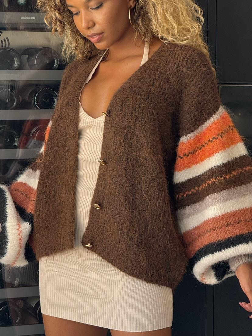 Ala Mode Fashion-DOB;Accessoires;Leather Wear; Young Fashion - Neuss | Kategorie: Gr. 42-50 | Angebot: Sofortprogramme, Orderware | Adresse: Ala Mode Fashion - Breslauerstr. 8 Raum 113 - 41460 neuss - Tel: 021312091616 - ala-mode@web.de