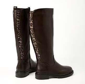 E-Vitale Shoes - BIONDINI Großhandel Wholesale - hochwertige italienische Schuhe direkt ab Fabrik | Kategorie: Damenschuhe / Stiefel (LOT) | Angebot: Damenbekleidung, Damen Accessoires, Herren Accessoires, Schuhe, Young Fashion, Leather Wear, Sofortprogramme, Orderware | Adresse: E-VITALE SHOES - Raum 114 - Breslauer Str. 8 - 41460 Neuss - Tel: 02131/3868532 - service@evitale-shoes.eu