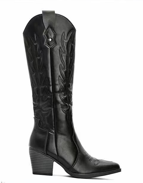 E-Vitale Shoes - BIONDINI Großhandel Wholesale - hochwertige italienische Schuhe direkt ab Fabrik | Kategorie: Damenschuhe / Stiefel (LOT) | Angebot: Damenbekleidung, Damen Accessoires, Herren Accessoires, Schuhe, Young Fashion, Leather Wear, Sofortprogramme, Orderware | Adresse: E-VITALE SHOES - Raum 114 - Breslauer Str. 8 - 41460 Neuss - Tel: 02131/3868532 - service@evitale-shoes.eu
