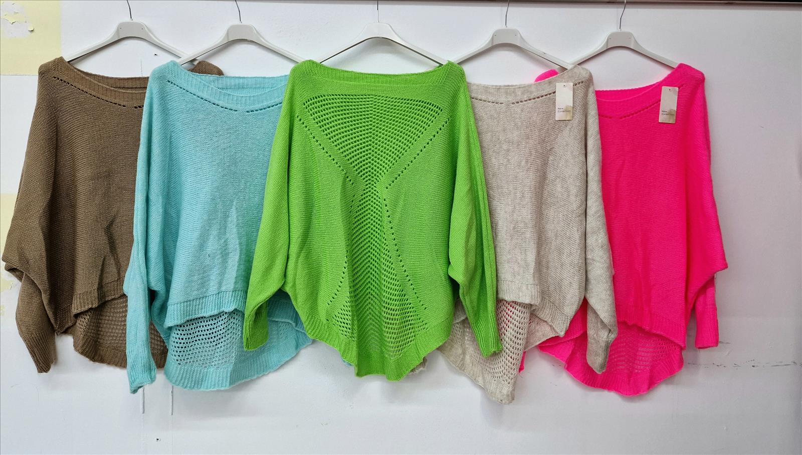 Noor Fashion - DOB;HAKA;Young Fashion - Dreieich | Kategorie: Damen Pullover | Angebot: Sofortprogramme, Orderware | Adresse: Noor Fashion - Otto-Hahn-Str. 6 - 63303 Dreieich - Tel: +49 6103 371505 - noorfashion@web.de