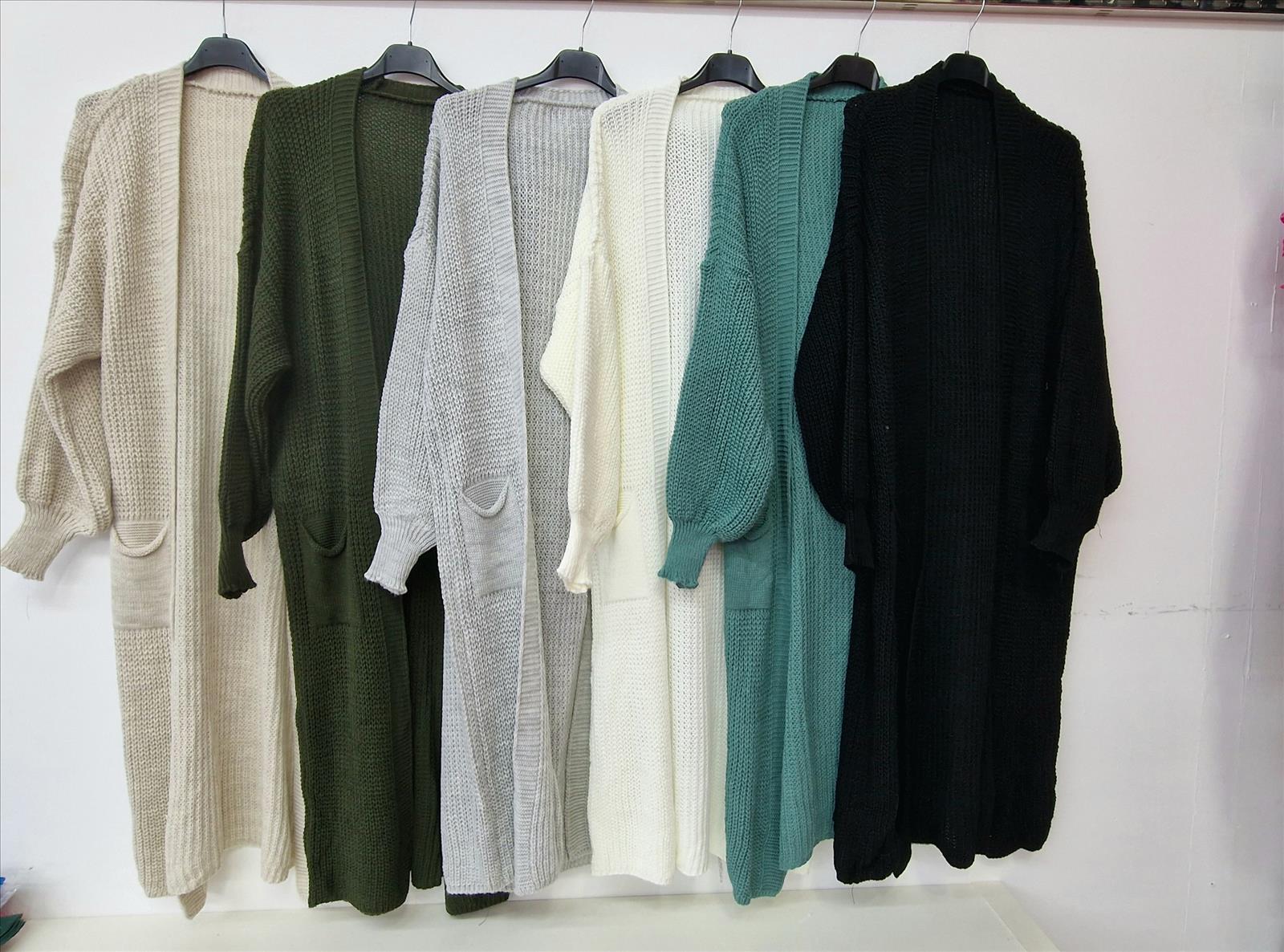 Noor Fashion - DOB;HAKA;Young Fashion - Dreieich | Artikel-Nr. 501 | Damen Cardigan | Damen CardiganA-A: 60 cm Länge: 120 cm | Kategorie: Damen Pullover | Angebot: Sofortprogramme, Orderware | Adresse: Noor Fashion - Otto-Hahn-Str. 6 - 63303 Dreieich - Tel: +49 6103 371505 - noorfashion@web.de