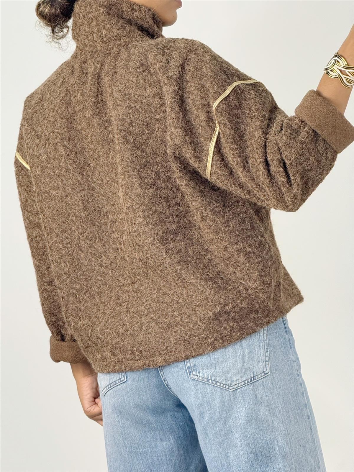 Ala Mode Fashion-DOB;Accessoires;Leather Wear; Young Fashion - Neuss | Kategorie: Jacke | Angebot: Sofortprogramme, Orderware | Adresse: Ala Mode Fashion - Breslauerstr. 8 Raum 113 - 41460 neuss - Tel: 021312091616 - ala-mode@web.de