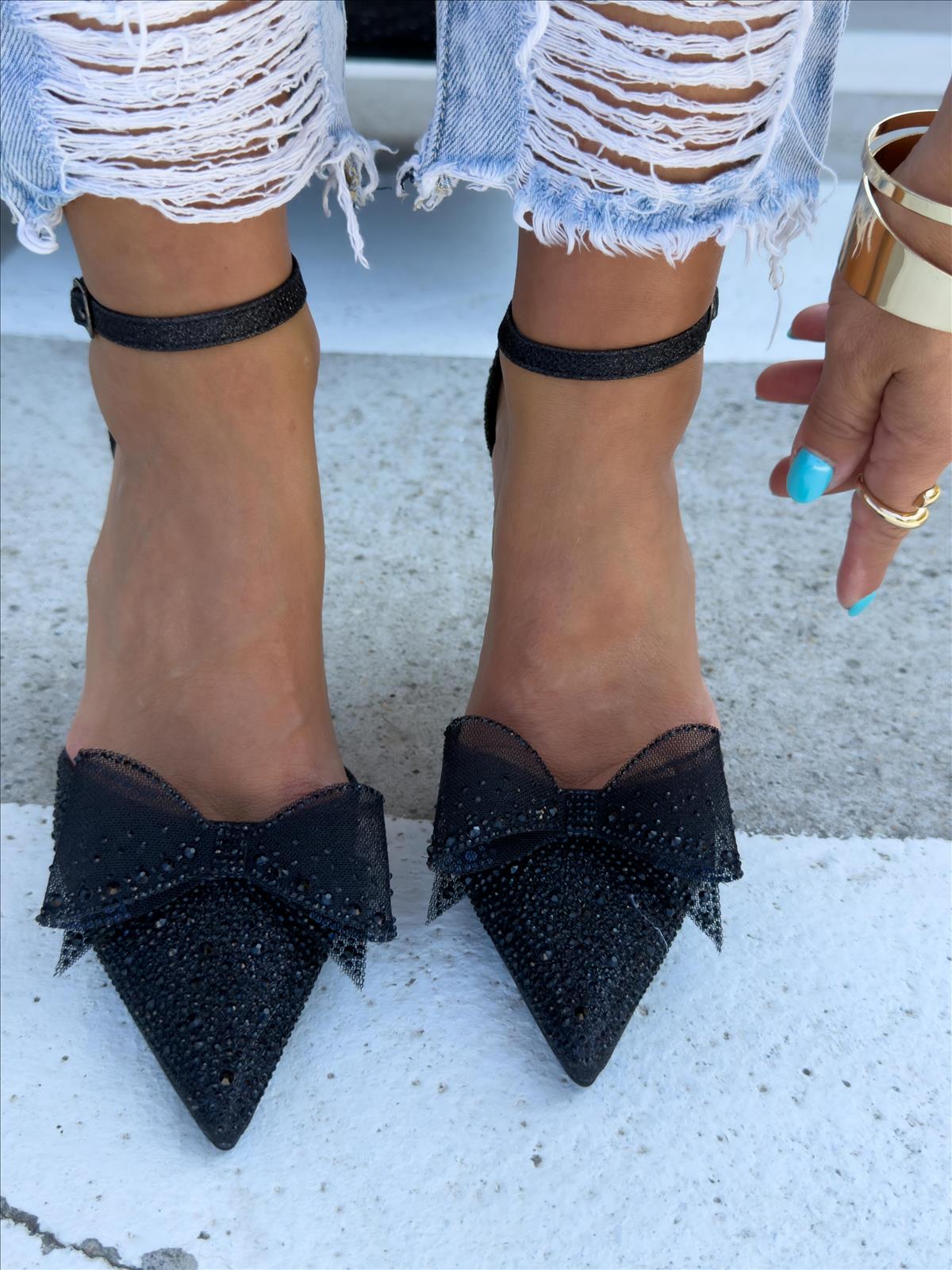 Hier geht's zum Shop von: efashion s.r.o. - DOB;Accesoires;Schuhe;Young Fashion - Medvedov | Kategorie: Women´s Shoes / High Heels | Adresse: efashion s.r.o. - Medvedov 248 - 93007 Medvedov - Tel: 00421915306623 - egrikolocsicsjudit@gmail.com | Angebot: Sofortprogramme, Orderware