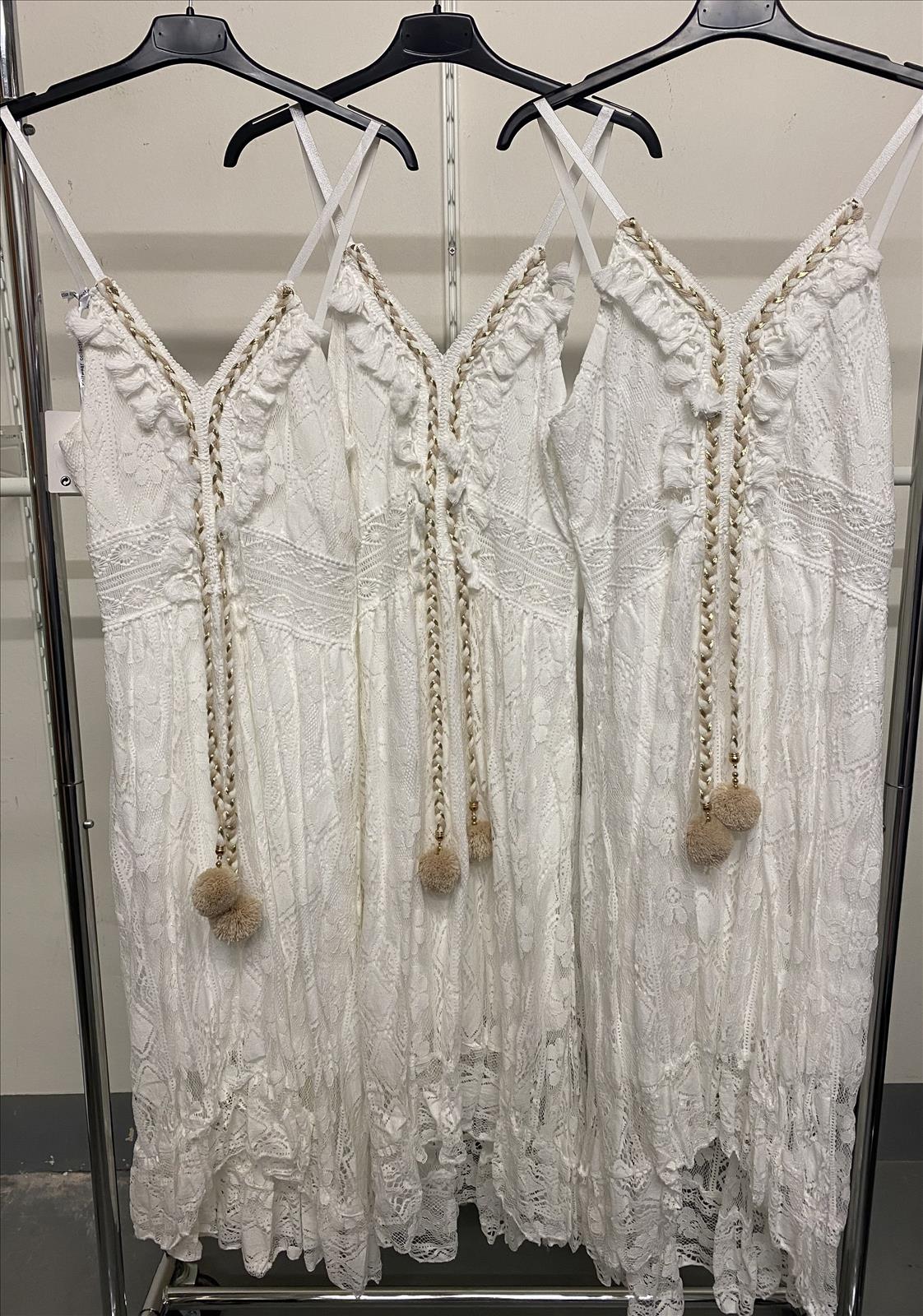 Hier geht's zum Shop von: Ala Mode Fashion-DOB;Accessoires;Leather Wear; Young Fashion - Neuss | Artikel-Nr. ART46 | SALE! | Mindestbestellmenge 2 Stück | Kategorie: Sale! | Adresse: Ala Mode Fashion - Breslauerstr. 8 Raum 113 - 41460 neuss - Tel: 021312091616 - ala-mode@web.de | Angebot: Sofortprogramme, Orderware