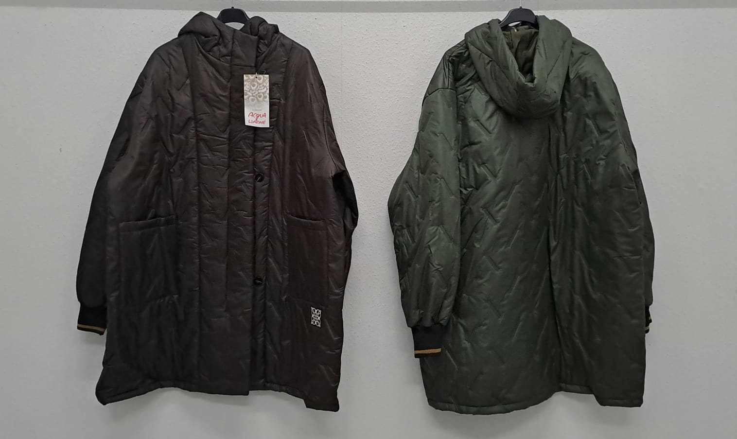 Catchme UG - DOB - Dreieich | Jacken Einheitsgröße | Artikel-Nr. GR-26924 | GR-26924 | Brustweite 75Lange 100 | Kategorie: Bekleidung (Ab grose 44) / Jacken | Angebot: Sofortprogramme, Orderware | Adresse: Catchme UG - Otto-Hahn Str. 24 - 63303 Dreieich - Tel: +49 (0)6103 – 39891 10 - grossartig9@gmail.com