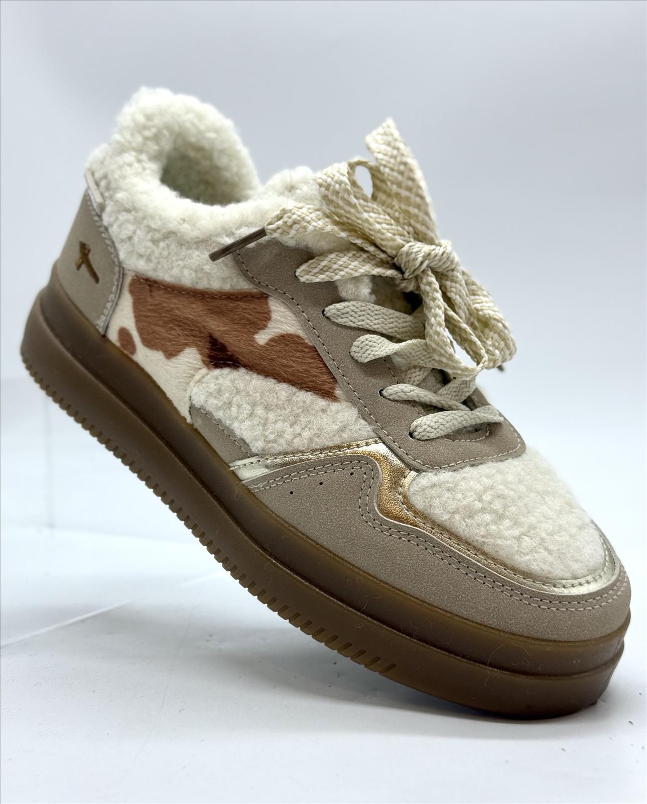 Ala Mode Fashion-DOB;Accessoires;Leather Wear; Young Fashion - Neuss | Kategorie: Schuhe / Sneakers (6 Paare) | Angebot: Sofortprogramme, Orderware | Adresse: Ala Mode Fashion - Breslauerstr. 8 Raum 113 - 41460 neuss - Tel: 021312091616 - ala-mode@web.de