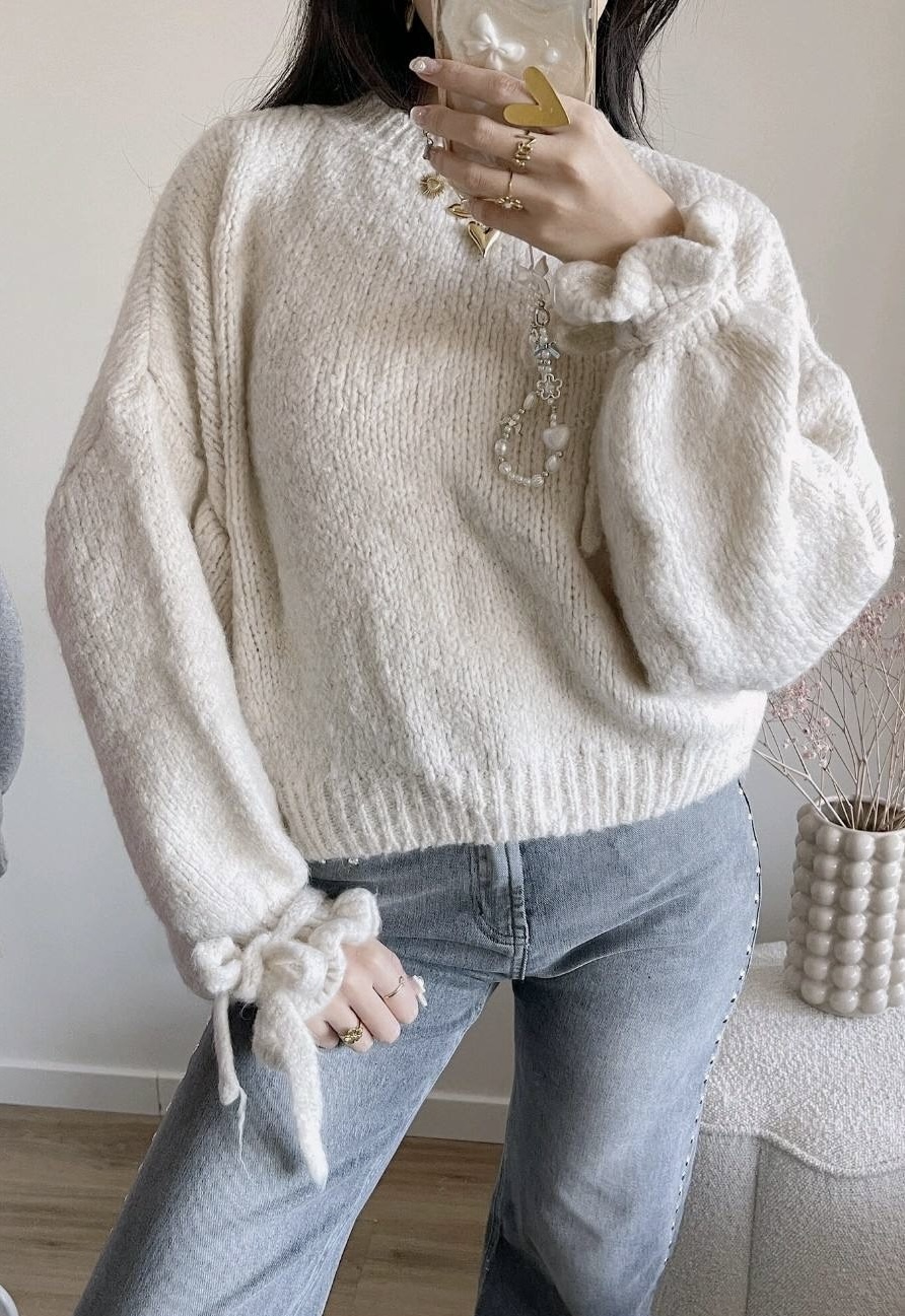 Hier geht's zum Shop von: Ala Mode Fashion-DOB;Accessoires;Leather Wear; Young Fashion - Neuss | Kategorie: Pullover | Adresse: Ala Mode Fashion - Breslauerstr. 8 Raum 113 - 41460 neuss - Tel: 021312091616 - ala-mode@web.de | Angebot: Sofortprogramme, Orderware