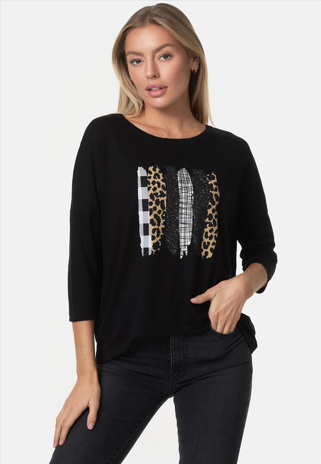 Hier geht's zum Shop von: Decay Modevertrieb GmbH - Textilien Grosshandel T-Shirts Jeans | Artikel-Nr. MD1671 | Decay Longsleeve | Stylisches Decay Longsleeve mit einzigartigem Leo-Streifen-Muster im Kreis auf der VorderseiteRundhalsausschnitt für einen modernen, lässigen LookWeiche und angenehme Materialmischung aus 65% Viskose und 35% Polyester für hohen TragekomfortVielseitig kombinierbar – perfekt für den Alltag oder besondere AnlässeErhältlich in verschiedenen GrößenFügen Sie diesem modischen Longsleeve einen Hauch von wildem Chic hinzu – ideal für trendbewusste Damen! | Kategorie: Longsleeve | Adresse: Decay Modevertrieb GmbH - Breslauerstr. 8 - 41460 Neuss - Tel: 02131-3846926 - balaban@decay24.de | Angebot: Sofortprogramme, Orderware