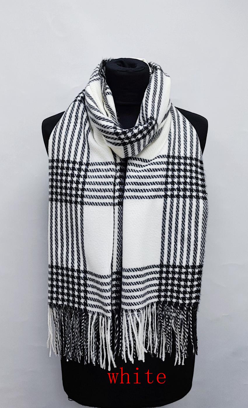 YOU ACCESSOIRES GMBH | Kategorie: WinterSchals & WinterLoop | Angebot: Damenbekleidung, Damen Accessoires, Herren Accessoires, Dessous, Beach Wear, Sofortprogramme, Orderware | Adresse: YOU ACCESSOIRES GMBH - ANTON-KUX-STR 2 (B008) - 41460 NEUSS - Tel: 02131 3149949 - YOUACCESSOIRES1668@HOTMAIL.COM