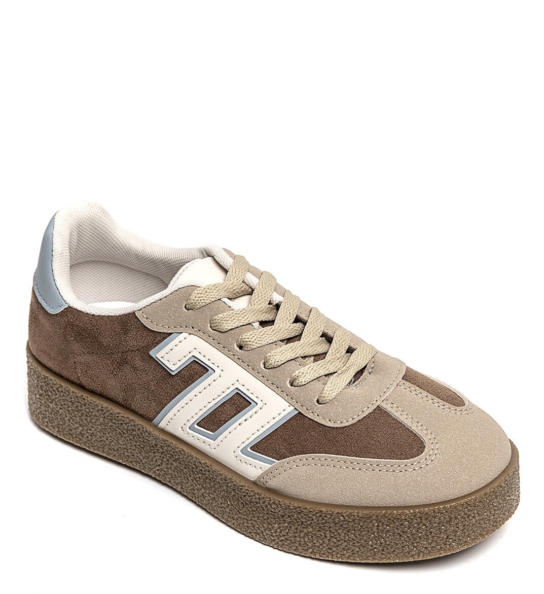 Hier geht's zum Shop von: Ala Mode Fashion-DOB;Accessoires;Leather Wear; Young Fashion - Neuss | Kategorie: Schuhe / Sneakers (Lot) | Adresse: Ala Mode Fashion - Breslauerstr. 8 Raum 113 - 41460 neuss - Tel: 021312091616 - ala-mode@web.de | Angebot: Sofortprogramme, Orderware