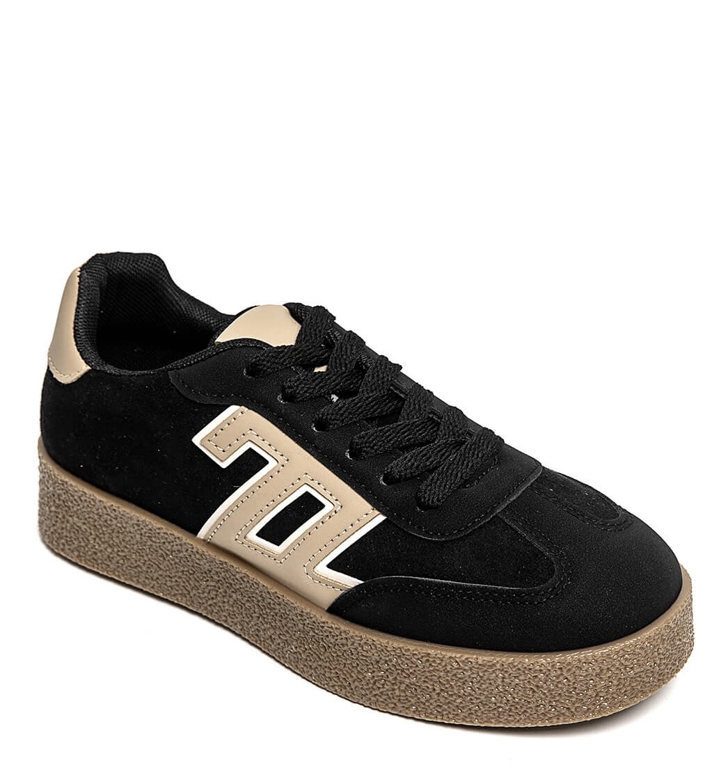 Hier geht's zum Shop von: Ala Mode Fashion-DOB;Accessoires;Leather Wear; Young Fashion - Neuss | Kategorie: Schuhe / Sneakers (Lot) | Adresse: Ala Mode Fashion - Breslauerstr. 8 Raum 113 - 41460 neuss - Tel: 021312091616 - ala-mode@web.de | Angebot: Sofortprogramme, Orderware