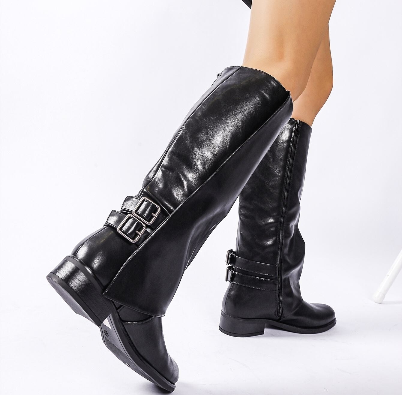 E-Vitale Shoes - BIONDINI Großhandel Wholesale - hochwertige italienische Schuhe direkt ab Fabrik | Artikel-Nr. X4254-29 pin | Stiefel (LOT) 6 Stk | Kategorie: Damenschuhe / Stiefel (LOT) | Angebot: Damenbekleidung, Damen Accessoires, Herren Accessoires, Schuhe, Young Fashion, Leather Wear, Sofortprogramme, Orderware | Adresse: E-VITALE SHOES - Raum 114 - Breslauer Str. 8 - 41460 Neuss - Tel: 02131/3868532 - service@evitale-shoes.eu