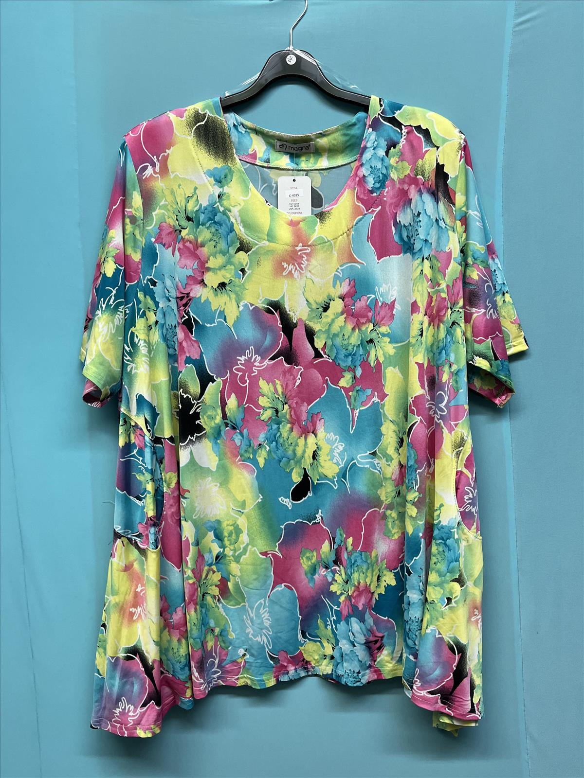 Hier geht's zum Shop von: Top-Trend - DOB Gr. 40 - 62 - Blusen, Hosen, Jacken, Kleider, Tops, Shirts, Tuniken, Oberteile | Tuniken in Sommer Prints | Artikel-Nr. C-4015 | Tunika Mit Taschen | Tuniken Mit Zwei Taschen in neue Sommer Prints.Stoffzusammensetzung 94% Polyester 6% Elasthan Lot = 5 Stück 40/42 44/46 48/50 52/54 56/58 AUF ANFRAGE AUCH Lot = 4 Stück ohne 40/42 | Kategorie: magna / Tuniken | Adresse: Top-Trend - Breslauer Str. 8 - 41460 Neuss - Tel: 02131130915 - sukhbirsidhu2010@hotmail.com | Angebot: Damenbekleidung, Große Größen, Sofortprogramme, Orderware