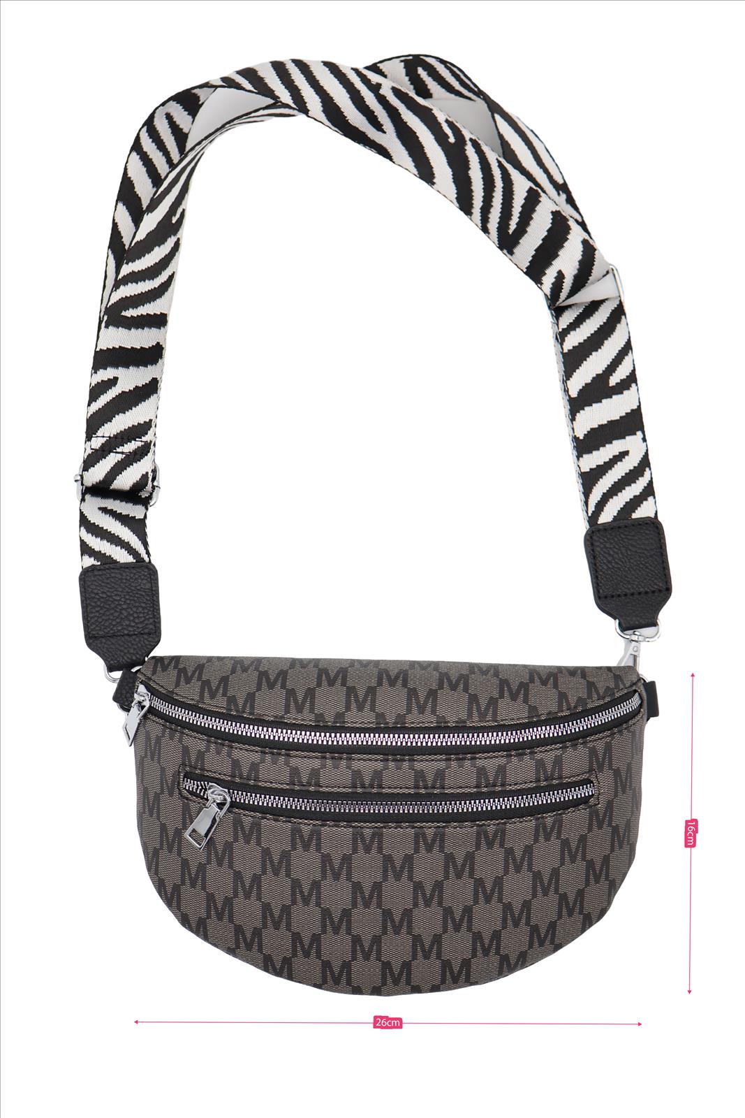 YIDA Import Export Großhandel GmbH - Dessous;Young Fashion - Neuss | Artikel-Nr. BV410-M | Bauchtaschen | Produktname :Bauchtaschen Material: 75% STOFF, 25% PU Merkmale:In jeder Hinsicht anspruchsvoll: Unsere Bauchtaschen mit einem kunstvollen M-Muster verkörpern zeitlose Eleganz und bieten gleichzeitig eine clevere Organisation für deine Essentials. | Kategorie: Bauchtaschen | Angebot: Sofortprogramme, Orderware | Adresse: YIDA Import Export Großhandel GmbH - Anton-Kux-Str. 2 - 41460 Neuss - Tel: 015734500730 - yidabag@yahoo.de