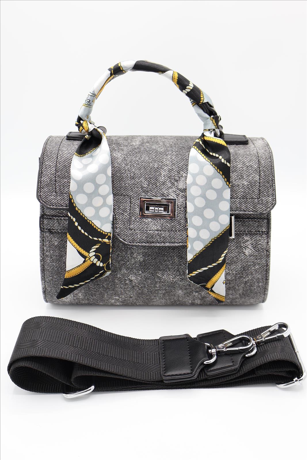 YIDA Import Export Großhandel GmbH - Dessous;Young Fashion - Neuss | Artikel-Nr. Q141 | Umhängetaschen | Produktname :Umhängetaschen Material: 75% STOFF, 25% PU Merkmale: Diese exquisit gestaltete Umhängetasche besticht durch ihr einzigartiges Muster am Griff, das sofort ins Auge fällt. Mit ihrem an-sprechenden Design vereint sie Funktionalität mit einem Hauch von Individualität, ideal für stilbewusste Abenteurer. | Kategorie: Umhängetaschen | Angebot: Sofortprogramme, Orderware | Adresse: YIDA Import Export Großhandel GmbH - Anton-Kux-Str. 2 - 41460 Neuss - Tel: 015734500730 - yidabag@yahoo.de
