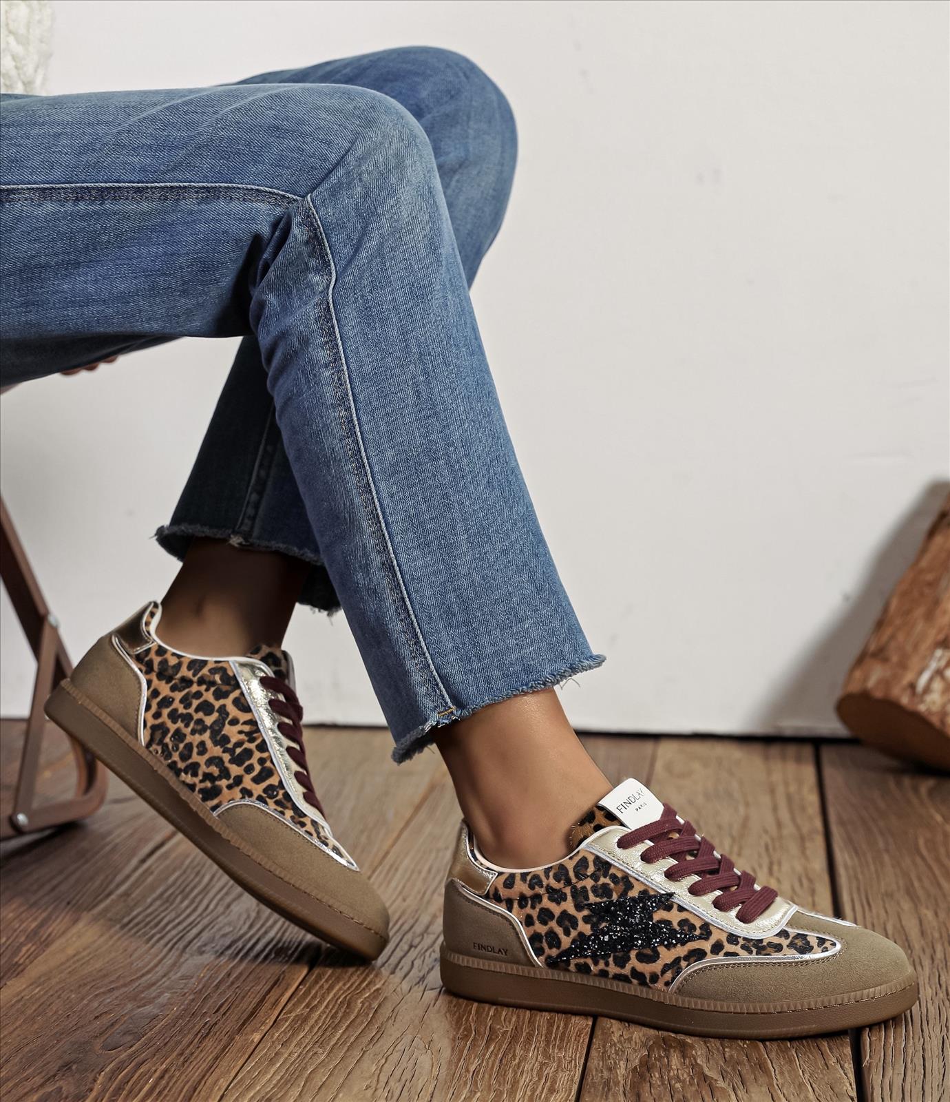 Ala Mode Fashion-DOB;Accessoires;Leather Wear; Young Fashion - Neuss | Artikel-Nr. FY1096 | Sneakers (Lot) | 1x36 2x37 3x38 3x39 2x40 1x41 | Kategorie: Schuhe / Sneakers (Lot) | Angebot: Sofortprogramme, Orderware | Adresse: Ala Mode Fashion - Breslauerstr. 8 Raum 113 - 41460 neuss - Tel: 021312091616 - ala-mode@web.de