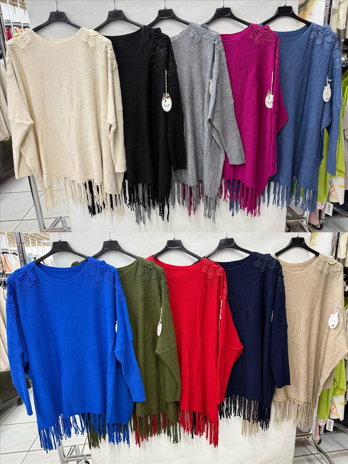 Luna moda GmbH - DOB, Young Fashion - Dreieich | 2 stück | Artikel-Nr. 9326 | pullover | Kategorie: Pullover | Angebot: Sofortprogramme, Orderware | Adresse: Luna moda GmbH - Max-Planck Str. 7 - 63303 Dreieich - Tel: 061032024981 - lunamoda@hotmail.de