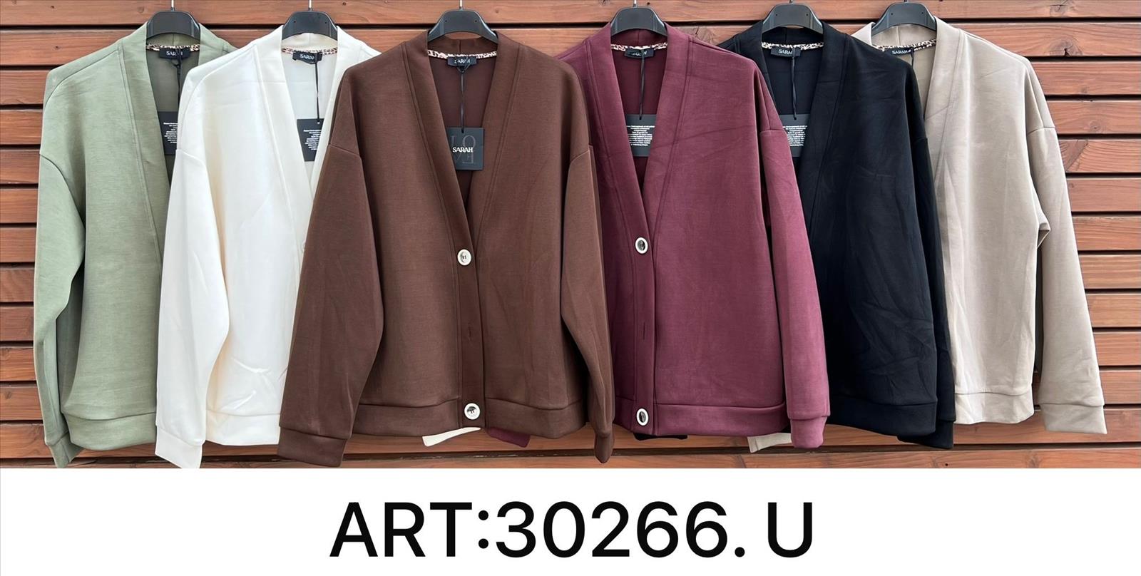 Sarah GmbH - DOB aus Italien | Cardigan | Artikel-Nr. 744 | Angebot: Damenbekleidung, Damen Accessoires, Große Größen, Young Fashion, Sofortprogramme, Orderware | Adresse: Sarah GmbH - Otto-Hahn-Straße 1 - 63303 Dreieich - Tel: 061039603444 - sarah-aktuell@t-online.de