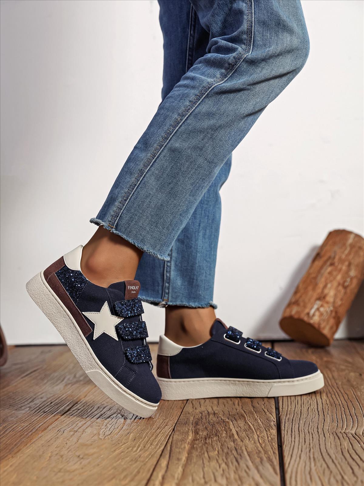 Ala Mode Fashion-DOB;Accessoires;Leather Wear; Young Fashion - Neuss | Kategorie: Schuhe / Sneakers (Lot) | Angebot: Sofortprogramme, Orderware | Adresse: Ala Mode Fashion - Breslauerstr. 8 Raum 113 - 41460 neuss - Tel: 021312091616 - ala-mode@web.de