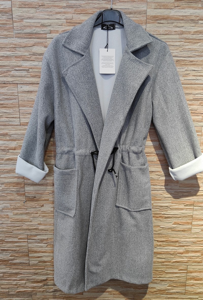 Ala Mode Fashion-DOB;Accessoires;Leather Wear; Young Fashion - Neuss | Kategorie: Mantel | Angebot: Sofortprogramme, Orderware | Adresse: Ala Mode Fashion - Breslauerstr. 8 Raum 113 - 41460 neuss - Tel: 021312091616 - ala-mode@web.de