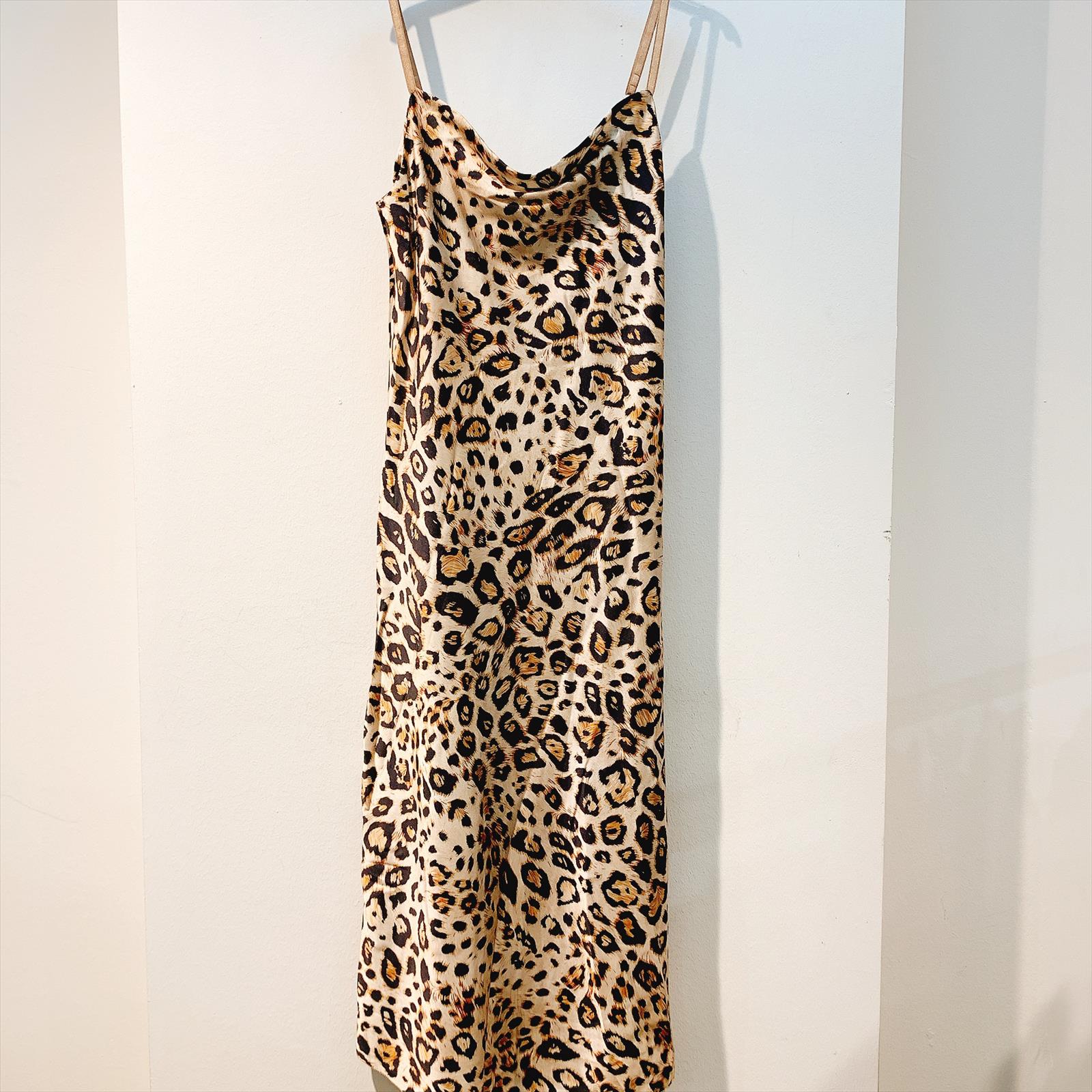 CAS CARA by Cherry´s GmbH - Damenbekleidung Pronto Moda | Artikel-Nr. A-18659 | KLEID | 100%B POLYESTER | Kategorie: TUNIKEN & KLEIDER | Angebot: Damenbekleidung, Young Fashion, Sofortprogramme, Orderware | Adresse: Cherry´s GmbH - Breslauer Str. 1 - 41460 Neuss - Tel: 021313843120 - cherrysgmbh@gmail.com