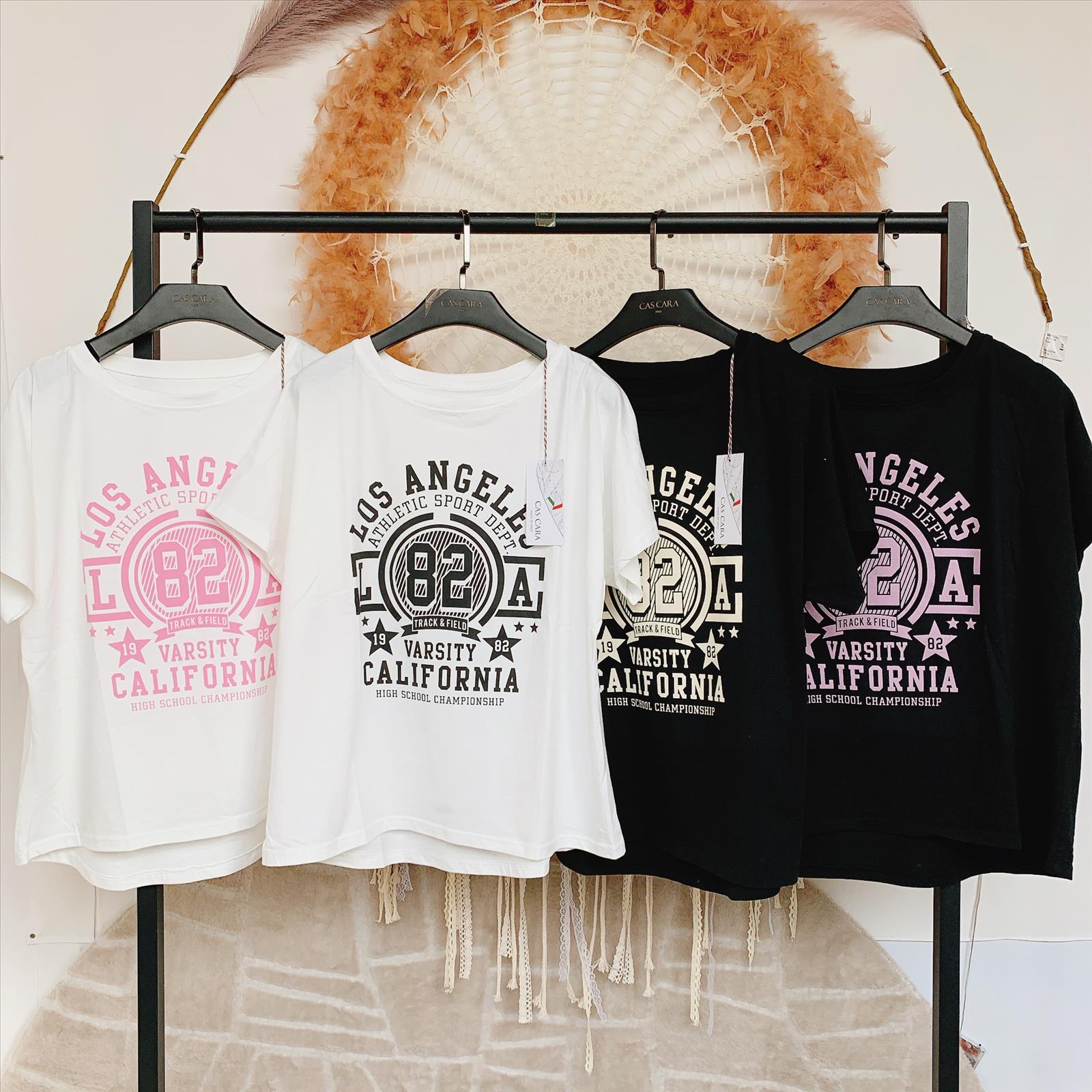 CAS CARA by Cherry´s GmbH - Damenbekleidung Pronto Moda | Artikel-Nr. FIR40012 | T-SHIRT | 95% BAUMWOLLE5% ELASTOMER | Kategorie: T-SHIRTS | Angebot: Damenbekleidung, Young Fashion, Sofortprogramme, Orderware | Adresse: Cherry´s GmbH - Breslauer Str. 1 - 41460 Neuss - Tel: 021313843120 - cherrysgmbh@gmail.com