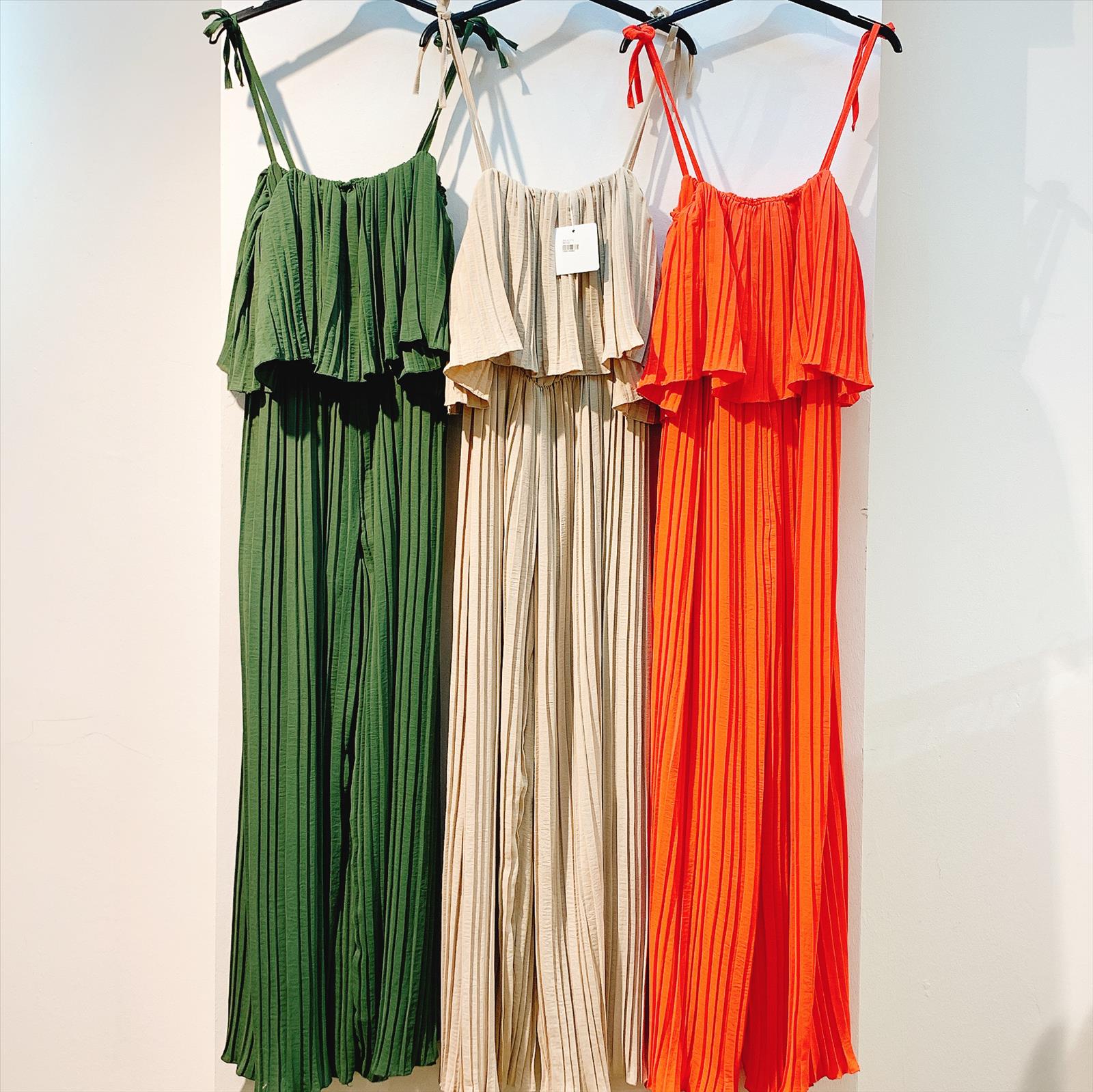 CAS CARA by Cherry´s GmbH - Damenbekleidung Pronto Moda | Artikel-Nr. AM-A1112 | JUMPSUIT | 95% VISKOS5% ELASTOMER | Kategorie: JUMPSUITS | Angebot: Damenbekleidung, Young Fashion, Sofortprogramme, Orderware | Adresse: Cherry´s GmbH - Breslauer Str. 1 - 41460 Neuss - Tel: 021313843120 - cherrysgmbh@gmail.com
