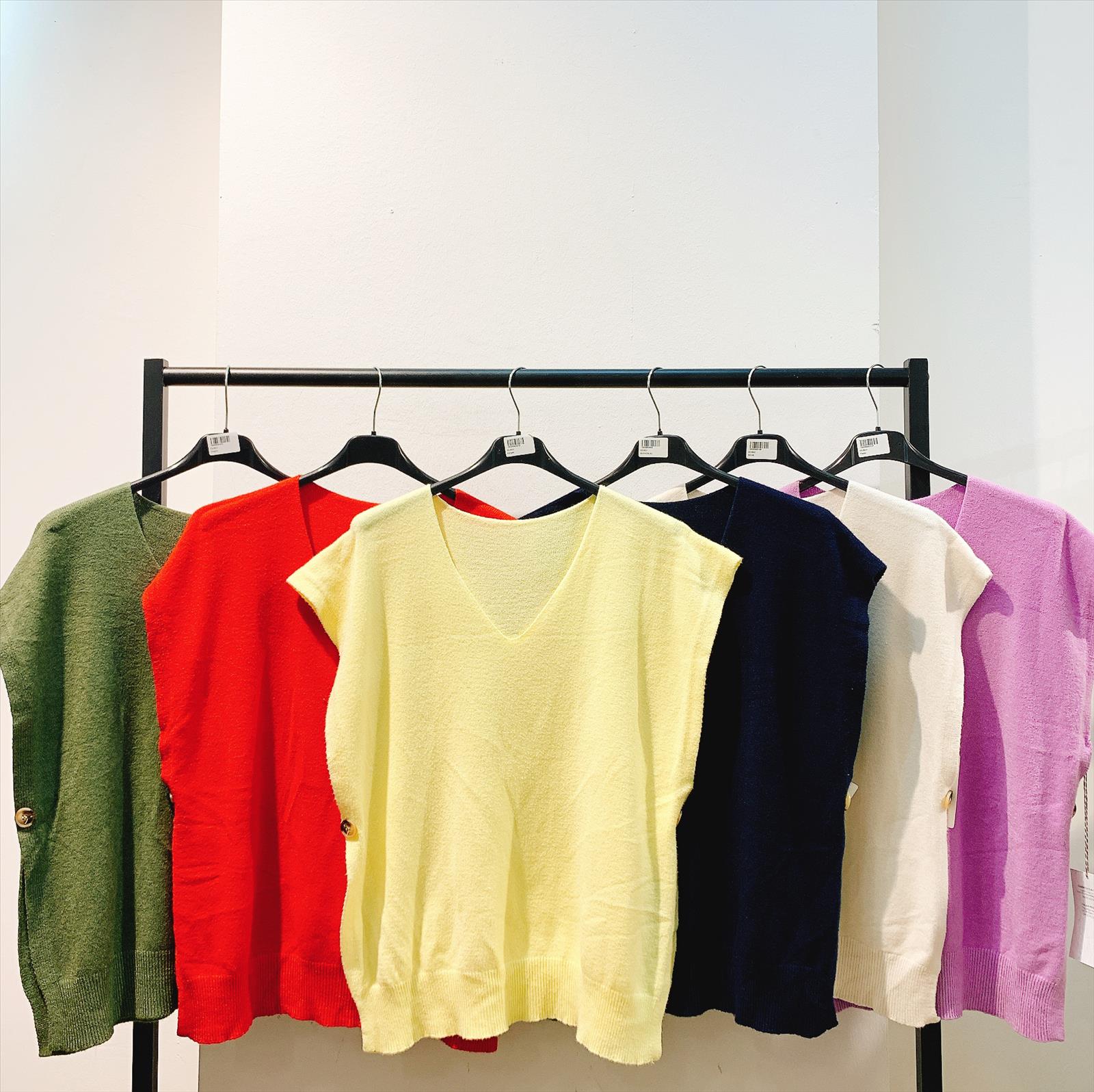CAS CARA by Cherry´s GmbH - Damenbekleidung Pronto Moda | Artikel-Nr. XS-8531 | PULLUNDER | 50% VISKOS28% POLYESTER22% NYLON | Kategorie: STRICKWAREN / PULLOVER | Angebot: Damenbekleidung, Young Fashion, Sofortprogramme, Orderware | Adresse: Cherry´s GmbH - Breslauer Str. 1 - 41460 Neuss - Tel: 021313843120 - cherrysgmbh@gmail.com
