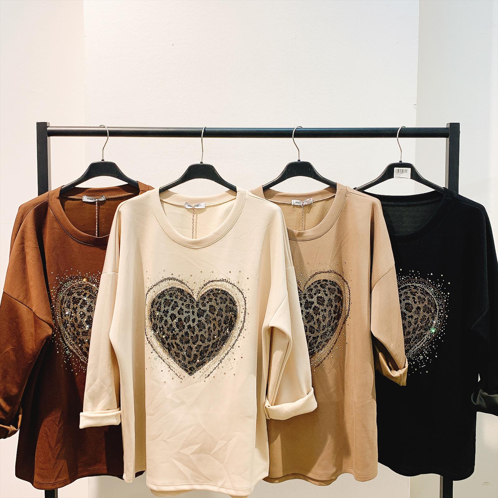 CAS CARA by Cherry´s GmbH - Damenbekleidung Pronto Moda | Artikel-Nr. CR-73730-2 | SWEATSHIRT | 50% VISKOS45% POLYESTER5% ELASTOMER | Kategorie: SWEATSHIRTS | Angebot: Damenbekleidung, Young Fashion, Sofortprogramme, Orderware | Adresse: Cherry´s GmbH - Breslauer Str. 1 - 41460 Neuss - Tel: 021313843120 - cherrysgmbh@gmail.com