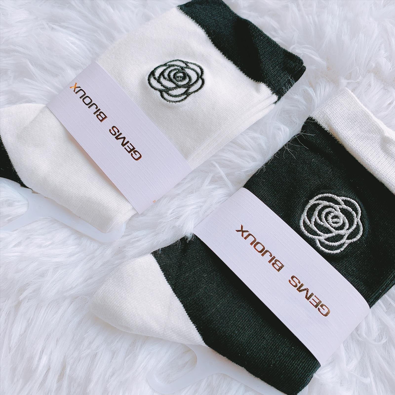 CAS CARA by Cherry´s GmbH - Damenbekleidung Pronto Moda | Artikel-Nr. WZ-91 | SOCKEN | 65% COTTON30% POLYESTER5% ELASTOMER | Kategorie: ACCESSOIRES / SOCKEN | Angebot: Damenbekleidung, Young Fashion, Sofortprogramme, Orderware | Adresse: Cherry´s GmbH - Breslauer Str. 1 - 41460 Neuss - Tel: 021313843120 - cherrysgmbh@gmail.com