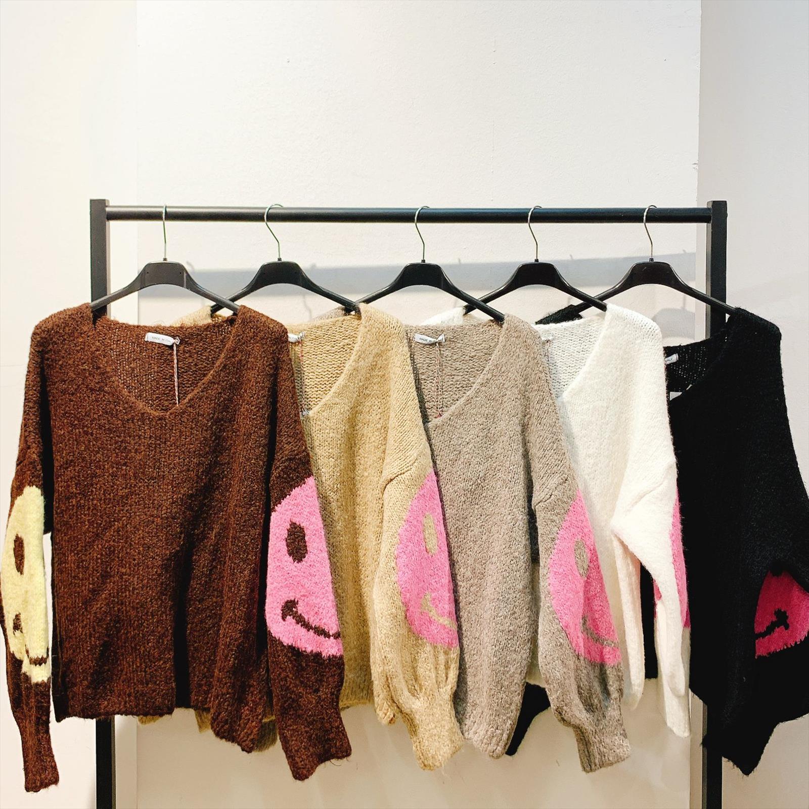 CAS CARA by Cherry´s GmbH - Damenbekleidung Pronto Moda | Artikel-Nr. Z-9146 | PULLOVER | 66% ACRYL17% NYLON9% VISKOS9% LANA | Kategorie: STRICKWAREN / PULLOVER | Angebot: Damenbekleidung, Young Fashion, Sofortprogramme, Orderware | Adresse: Cherry´s GmbH - Breslauer Str. 1 - 41460 Neuss - Tel: 021313843120 - cherrysgmbh@gmail.com