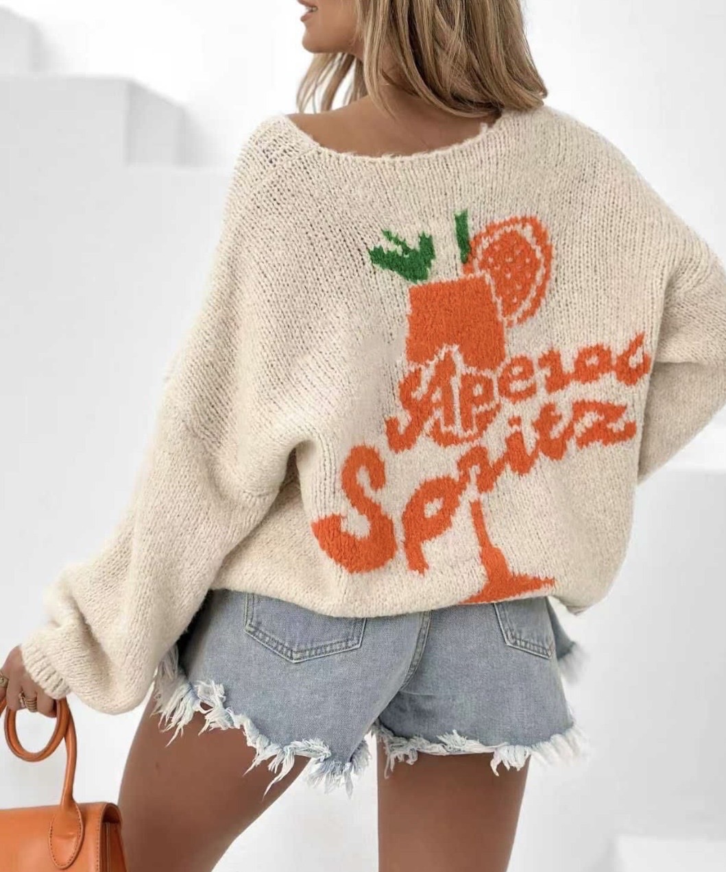 Ala Mode Fashion-DOB;Accessoires;Leather Wear; Young Fashion - Neuss | Artikel-Nr. 0165 | 38%Wolle 36%Acry 18%Poly 8%Ont | Kategorie: Strickjacke | Angebot: Sofortprogramme, Orderware | Adresse: Ala Mode Fashion - Breslauerstr. 8 Raum 113 - 41460 neuss - Tel: 021312091616 - ala-mode@web.de