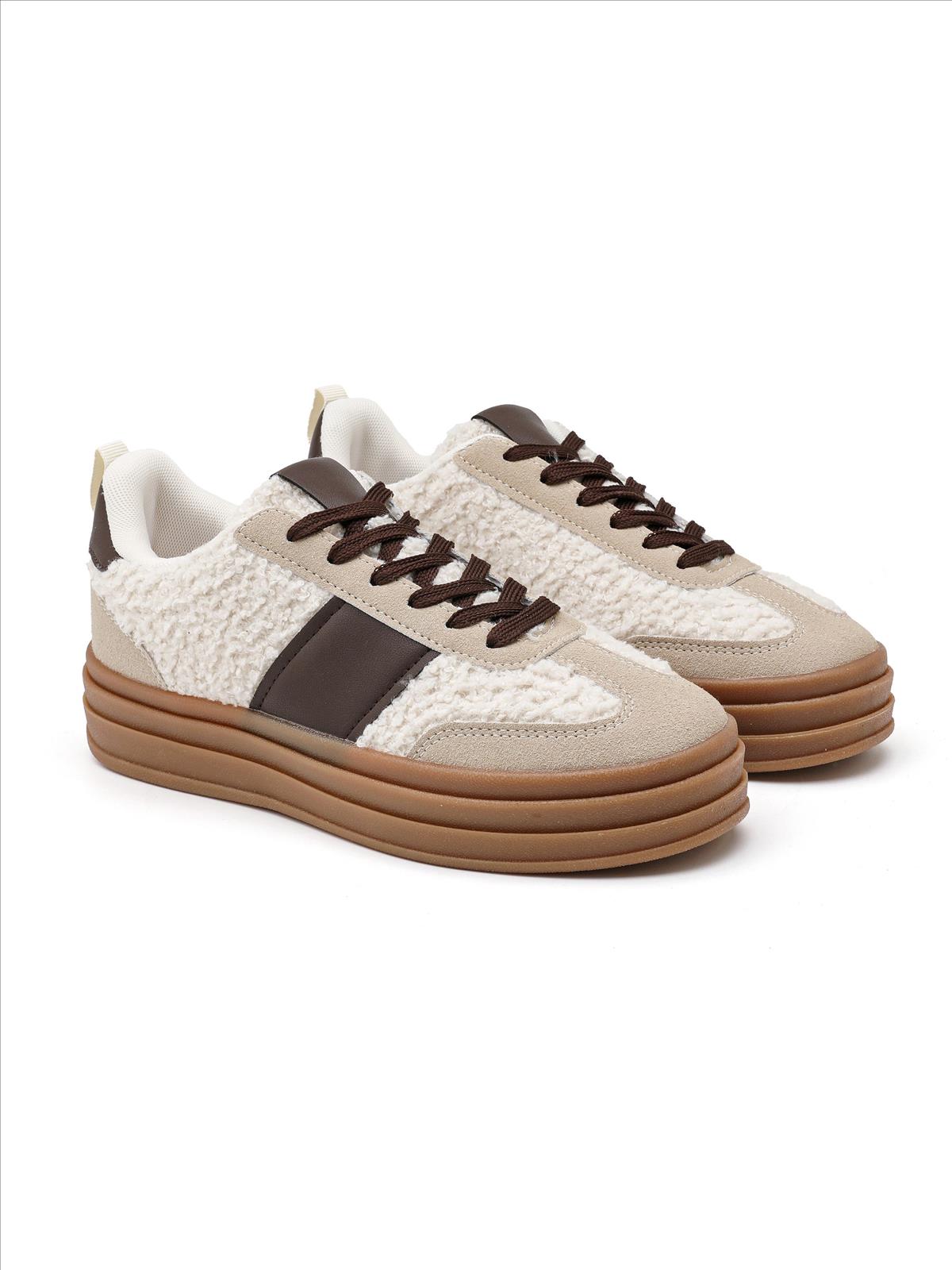 Hier geht's zum Shop von: E-Vitale Shoes - BIONDINI Großhandel Wholesale - hochwertige italienische Schuhe direkt ab Fabrik | Kategorie: Damenschuhe / Sneakers (LOT) | Adresse: E-VITALE SHOES - Raum 114 - Breslauer Str. 8 - 41460 Neuss - Tel: 02131/3868532 - service@evitale-shoes.eu | Angebot: Damenbekleidung, Damen Accessoires, Herren Accessoires, Schuhe, Young Fashion, Leather Wear, Sofortprogramme, Orderware