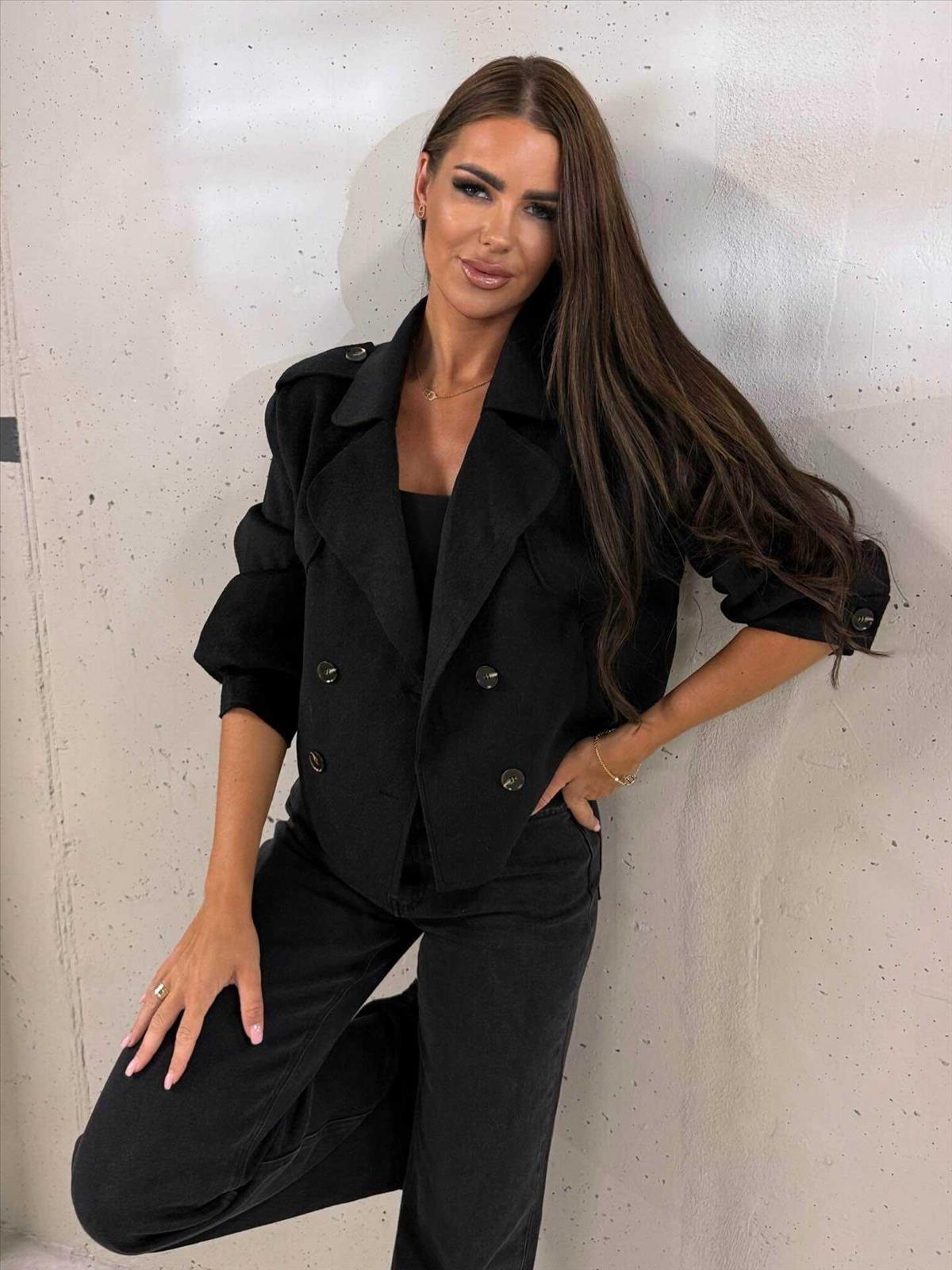 Ala Mode Fashion-DOB;Accessoires;Leather Wear; Young Fashion - Neuss | Kategorie: Jacke | Angebot: Sofortprogramme, Orderware | Adresse: Ala Mode Fashion - Breslauerstr. 8 Raum 113 - 41460 neuss - Tel: 021312091616 - ala-mode@web.de