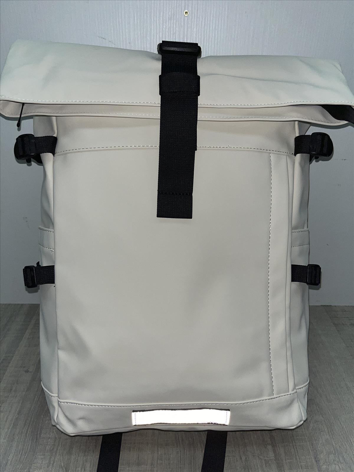 likebag by Longda Moda GmbH - Accessoires; Beachwear; Young Fashion; Leatherwear; Landhausmode - Neuss | Angebot: Sofortprogramme, Orderware | Adresse: LD Fashion GmbH - Anton-Kux-Straße 2 - 41460 Neuss - Tel: 021314082852 - likebag@gmx.de